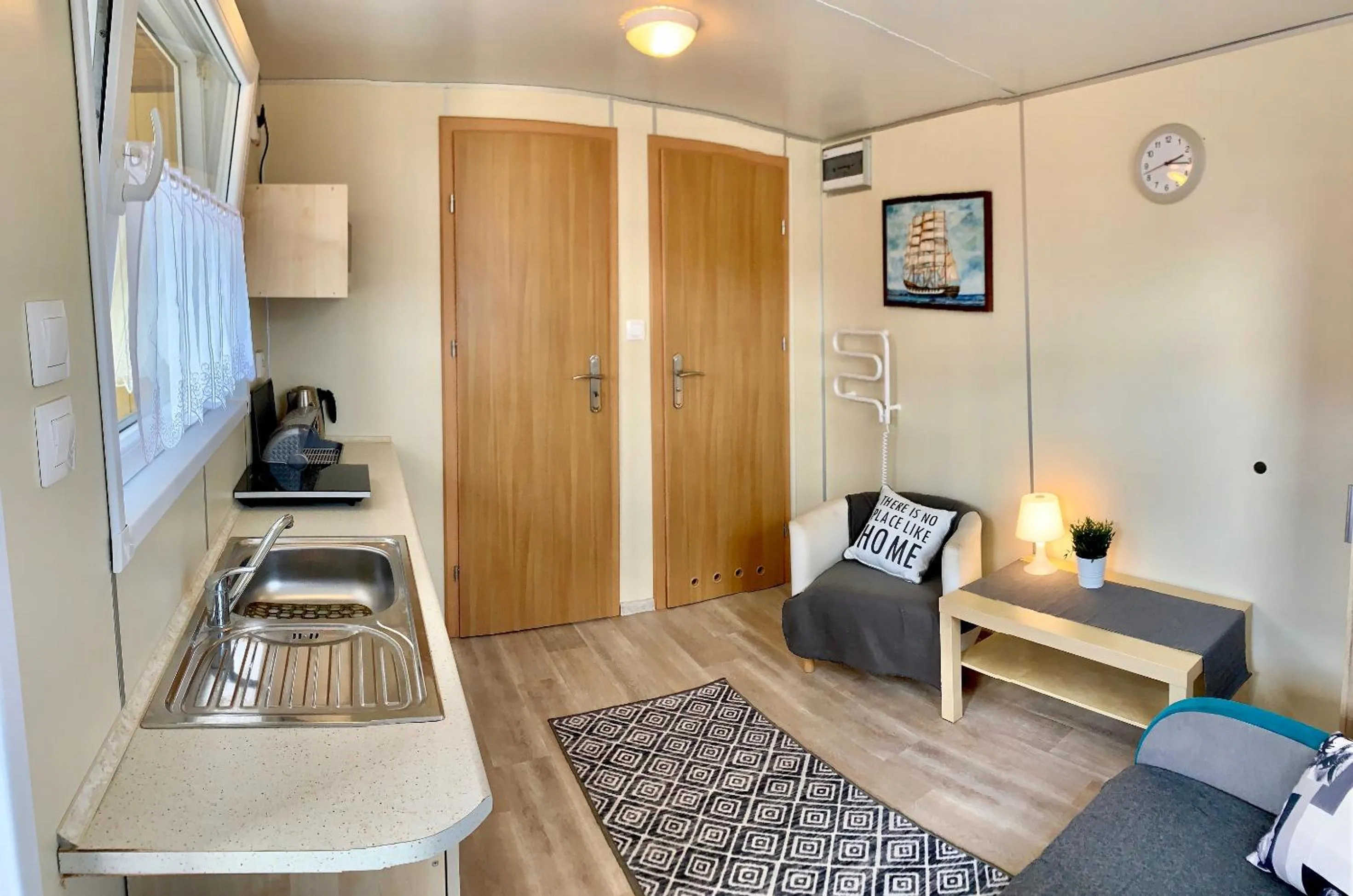 Kitchen or kitchenette, Bed in Domki Grażyna