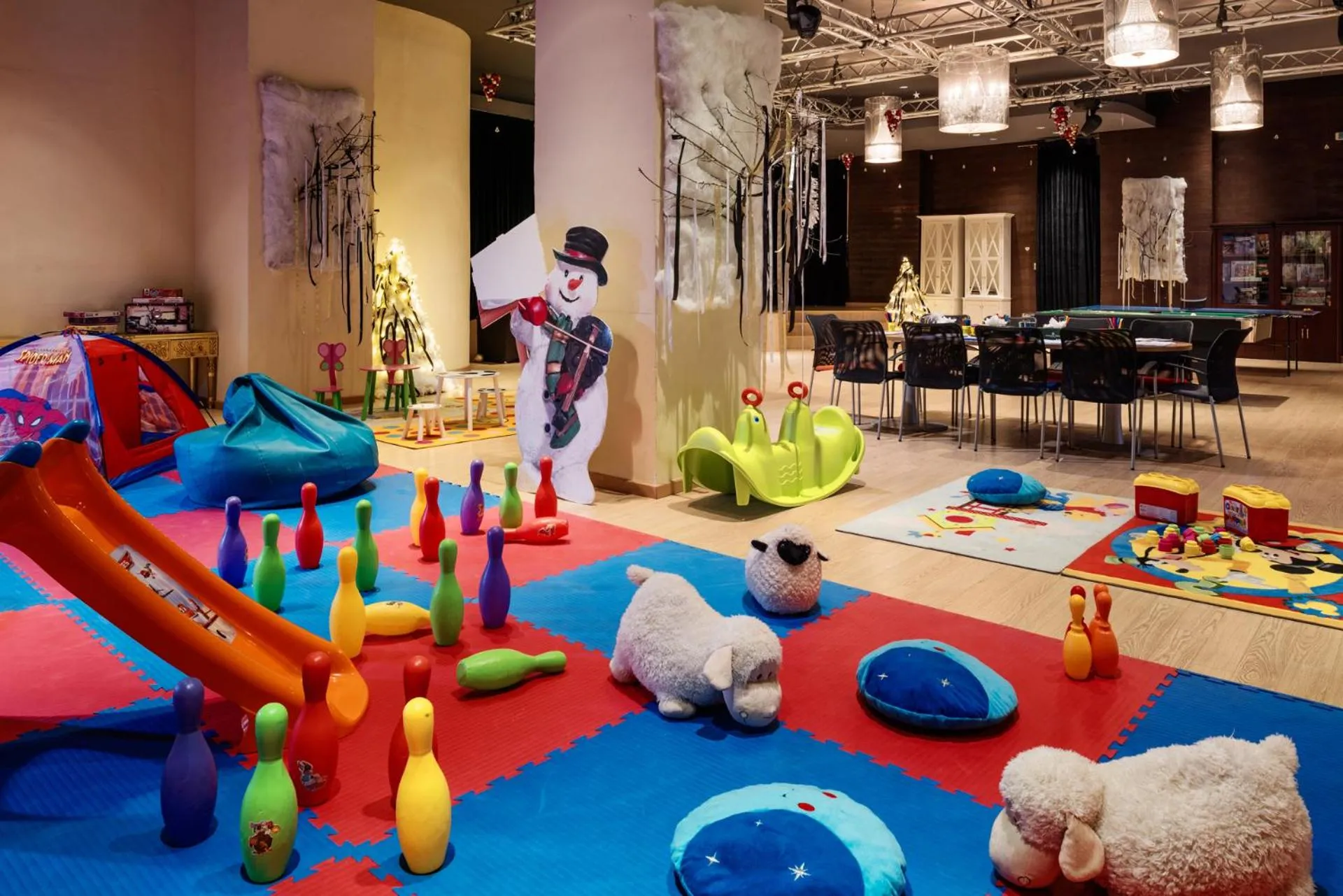 young children in Michlifen Resort & Golf