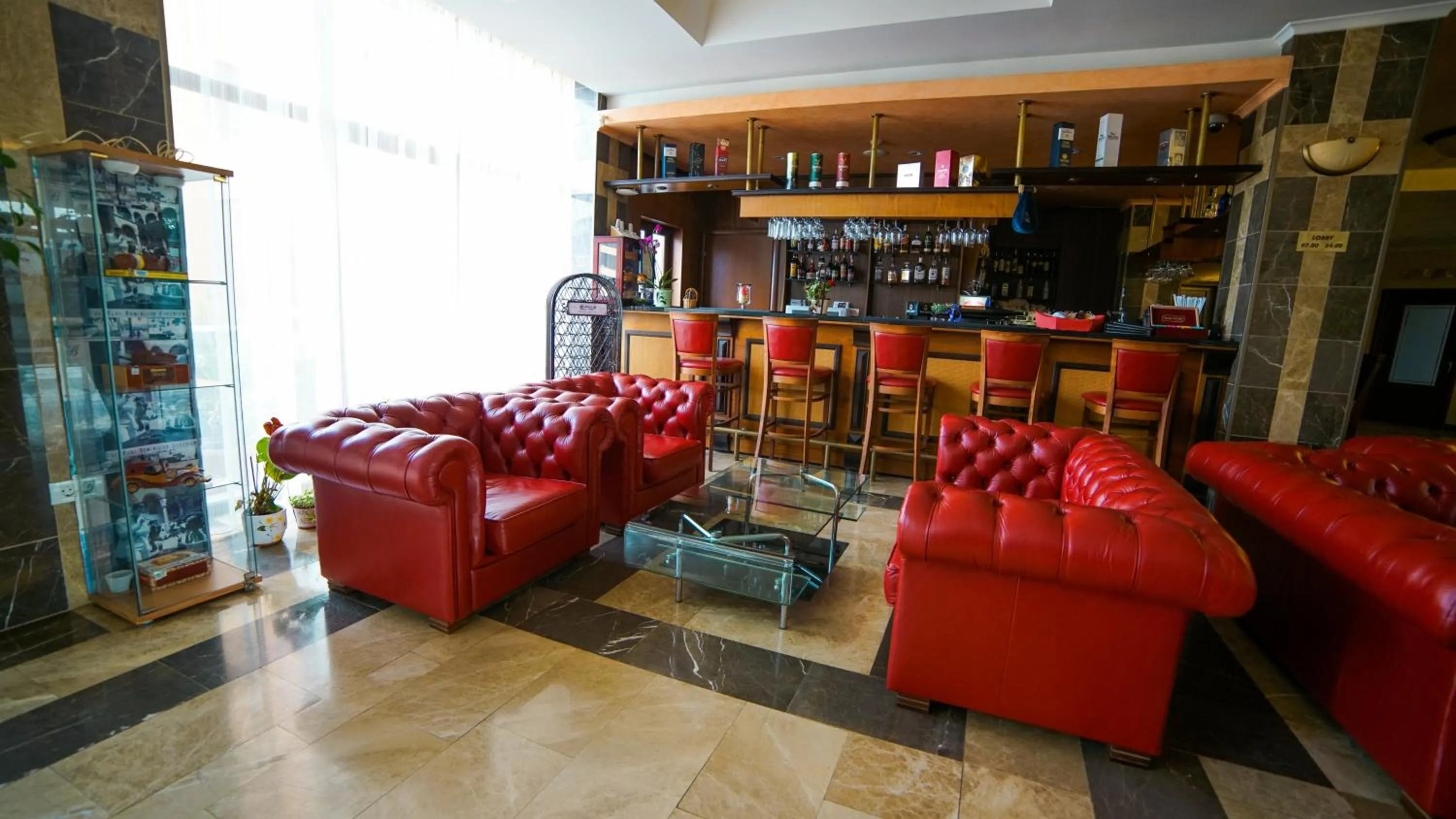 Lounge or bar in Hotel Saturn