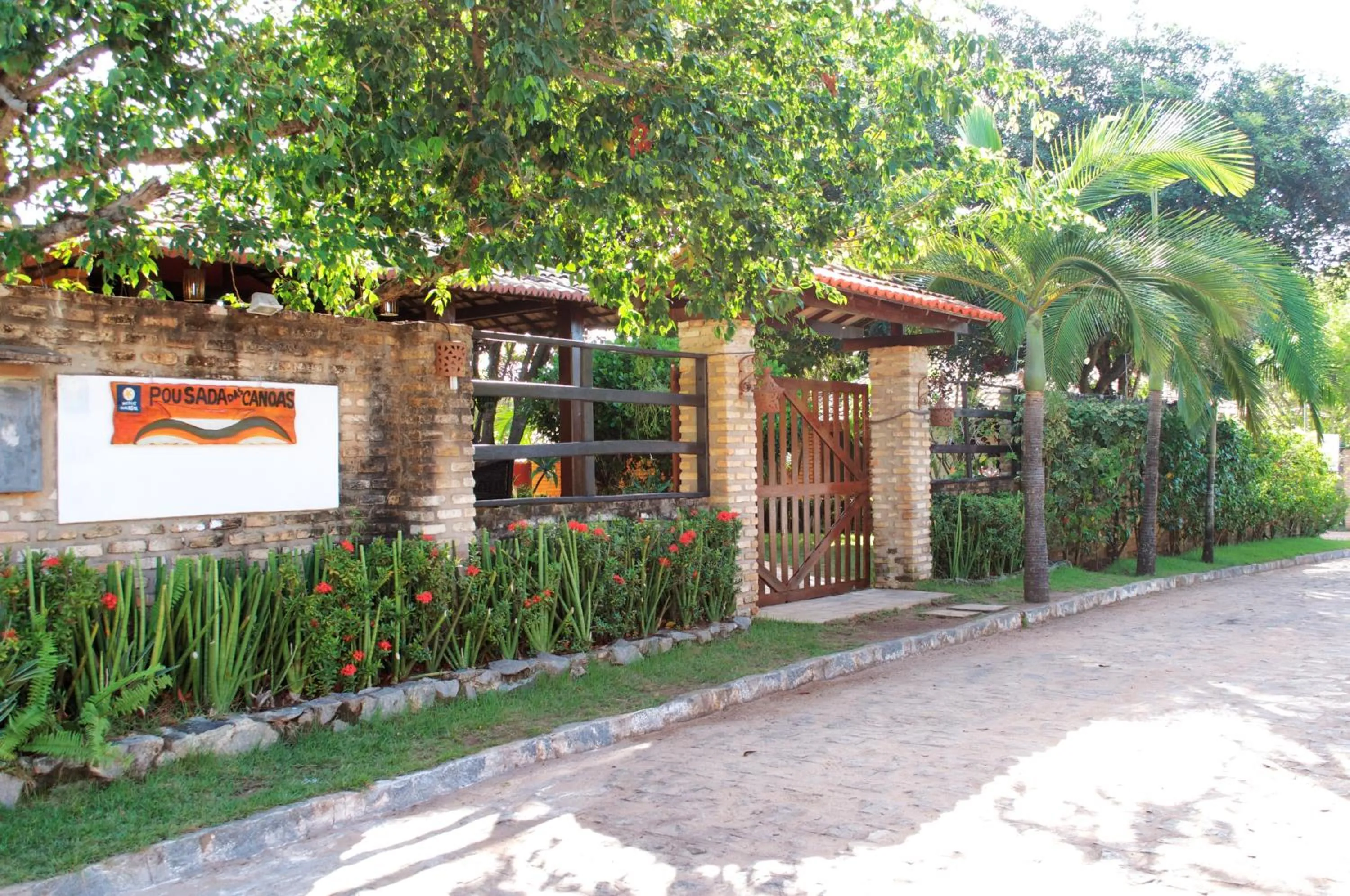 Facade/entrance in Eurosol Pousada das Canoas