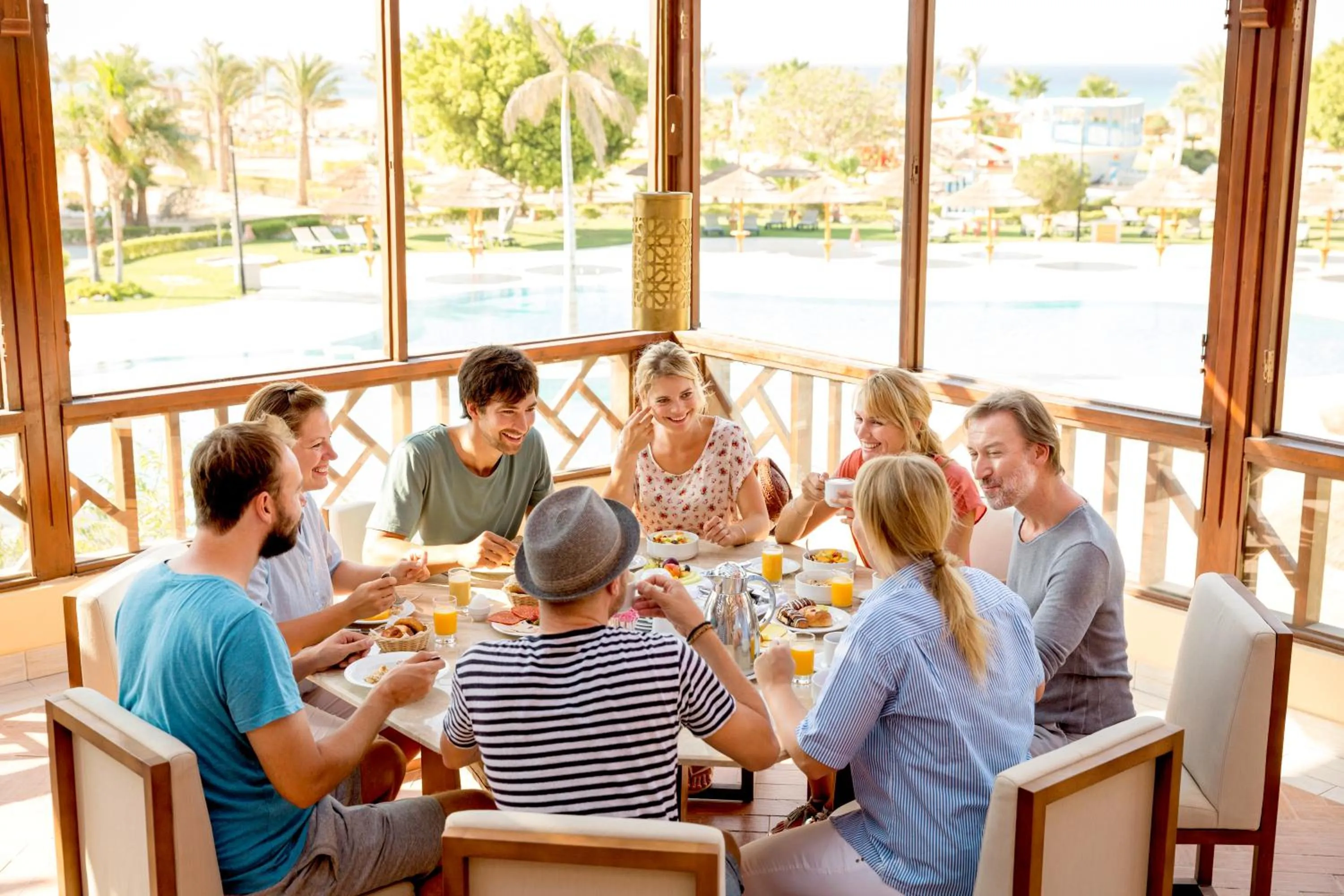 Restaurant/places to eat in Robinson Soma Bay