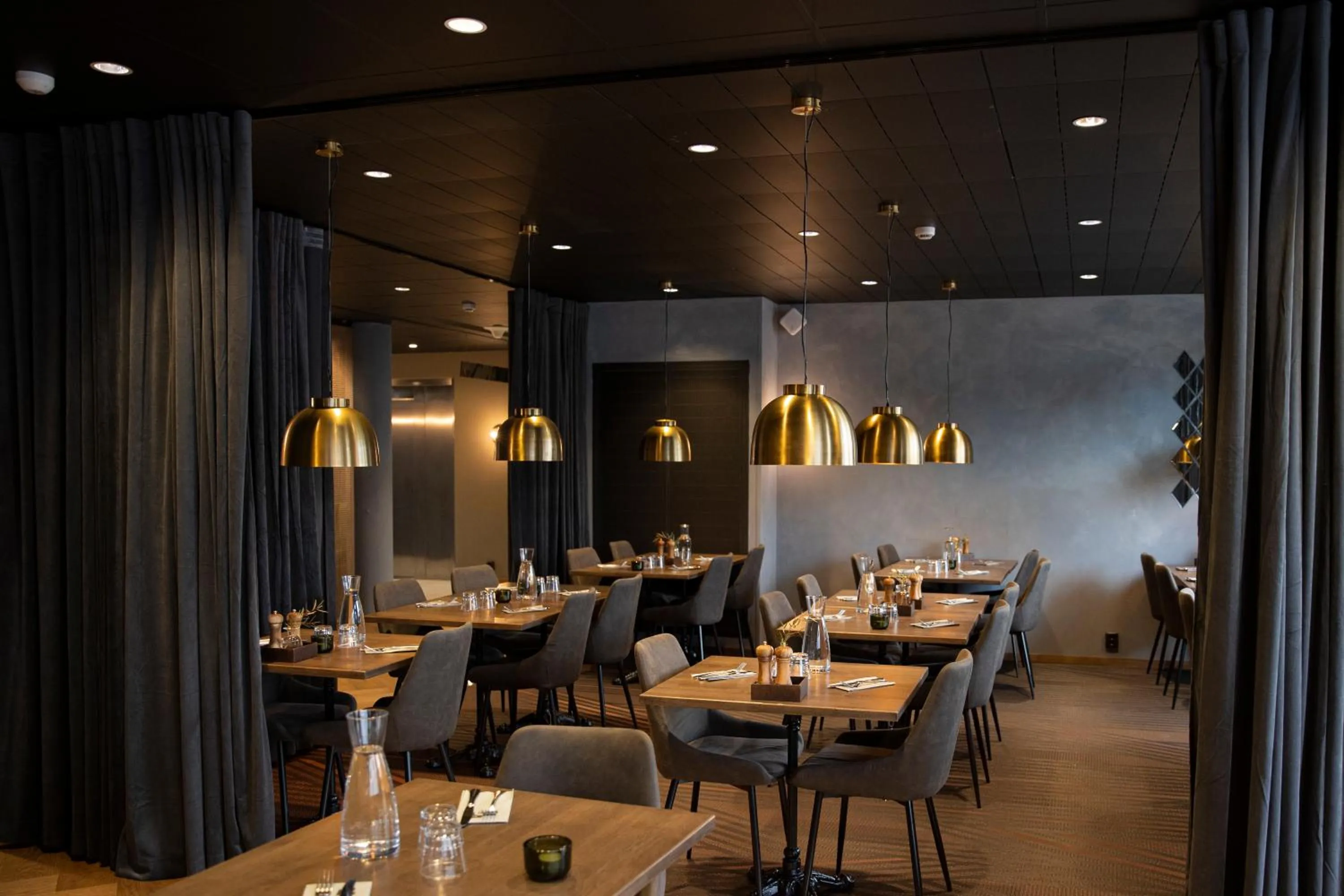 Restaurant/places to eat in Hotel Pommern