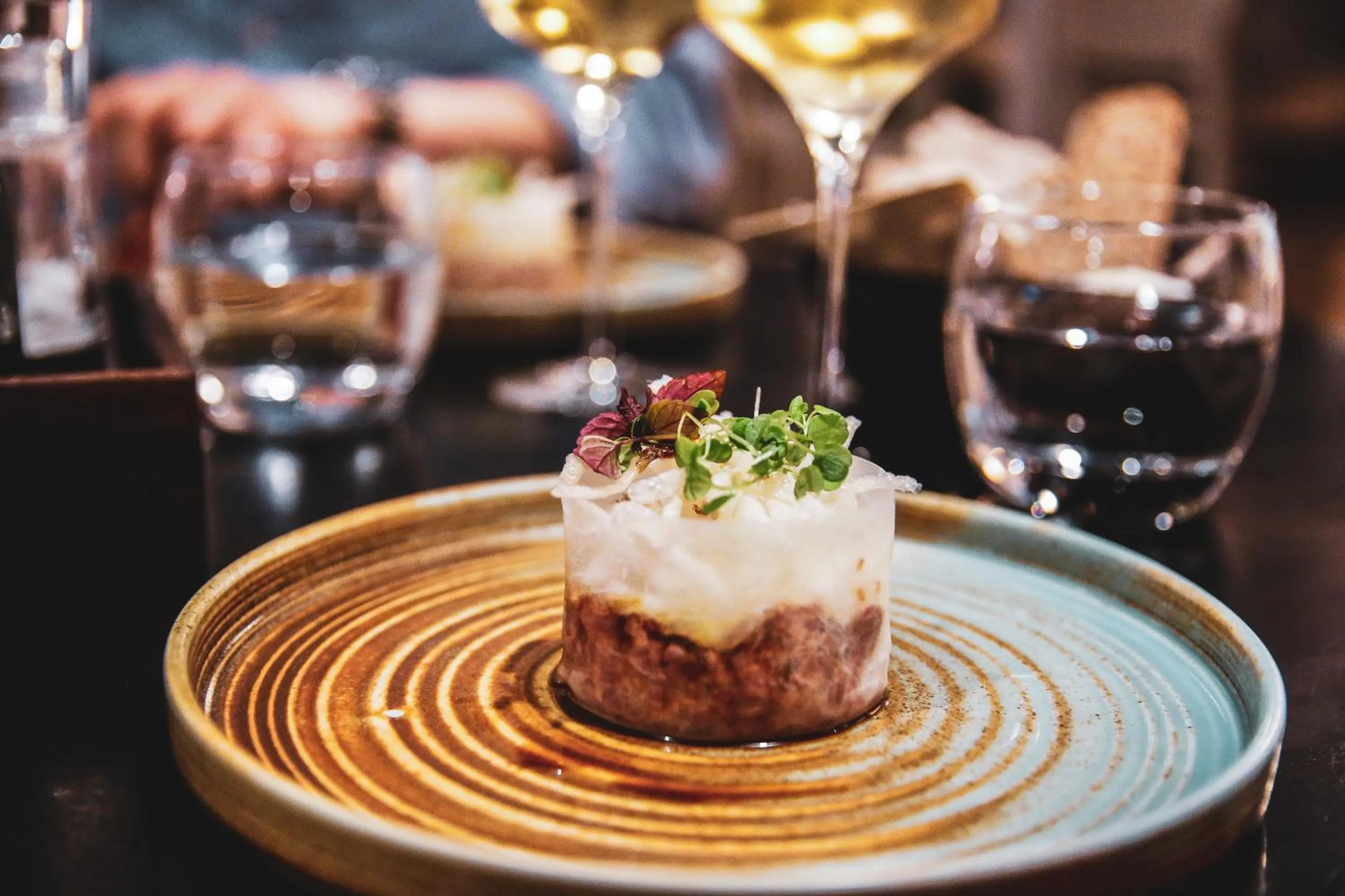 Restaurant/places to eat in Hotel Pommern