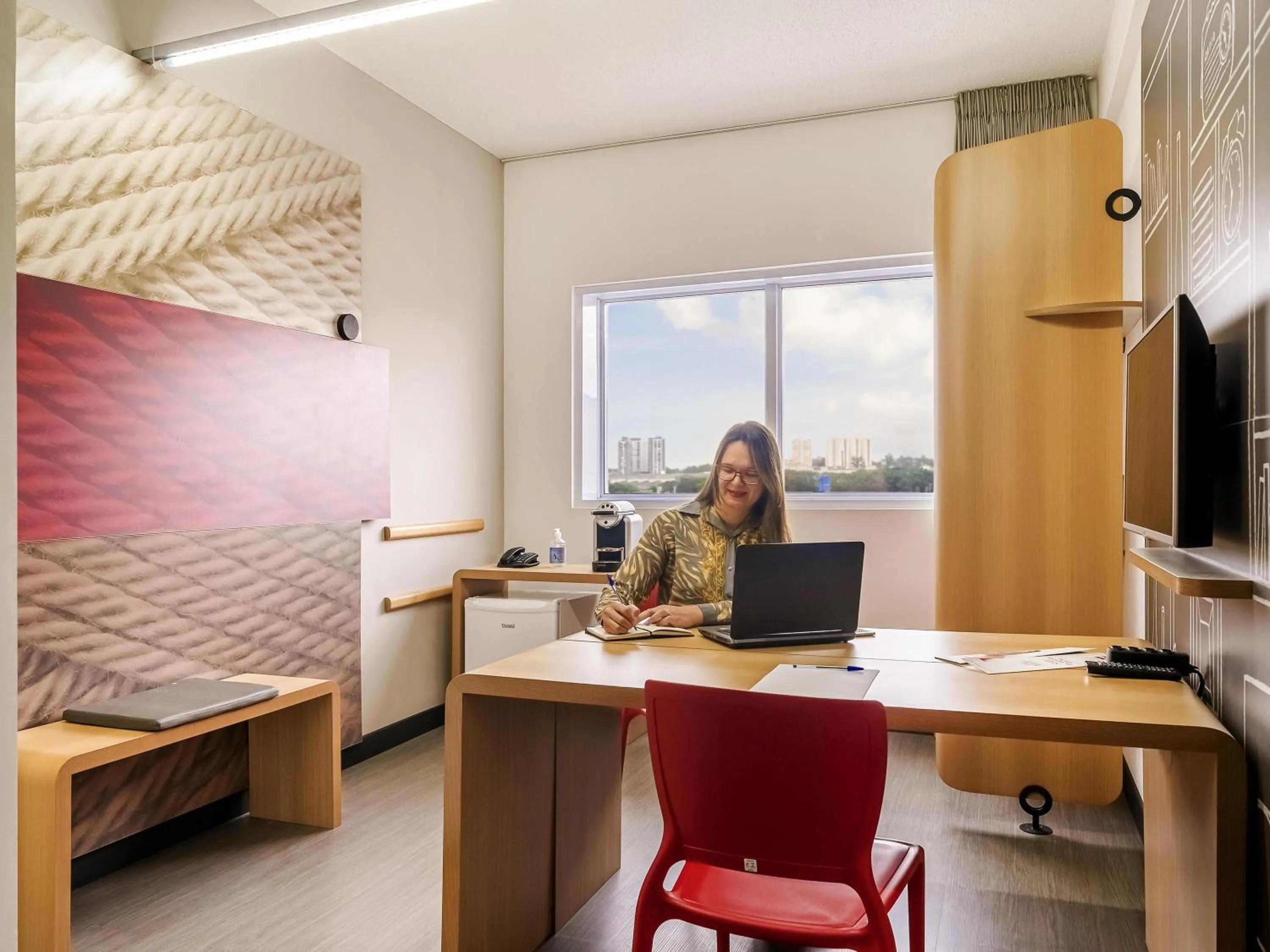 Bedroom in ibis Osasco