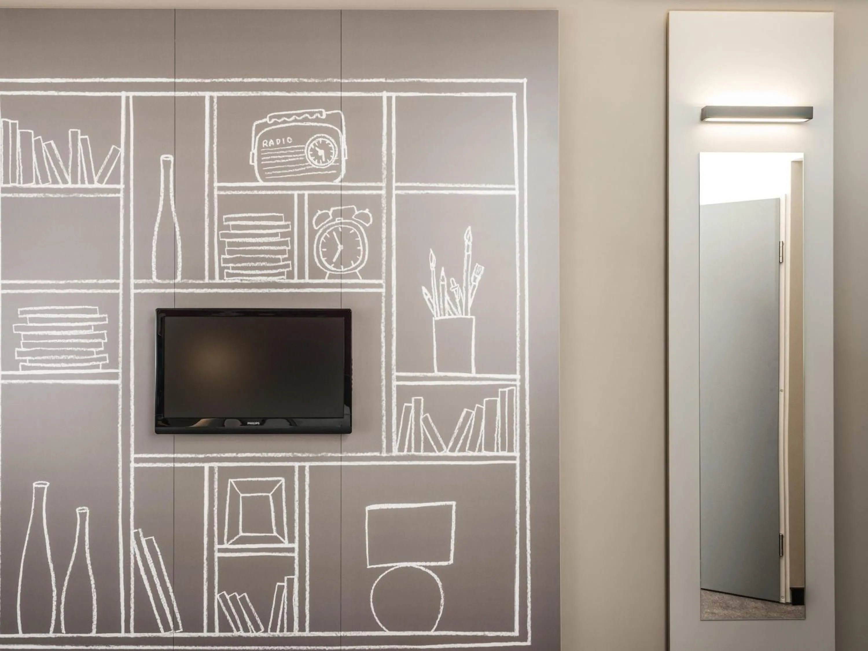 Bedroom in ibis Osasco