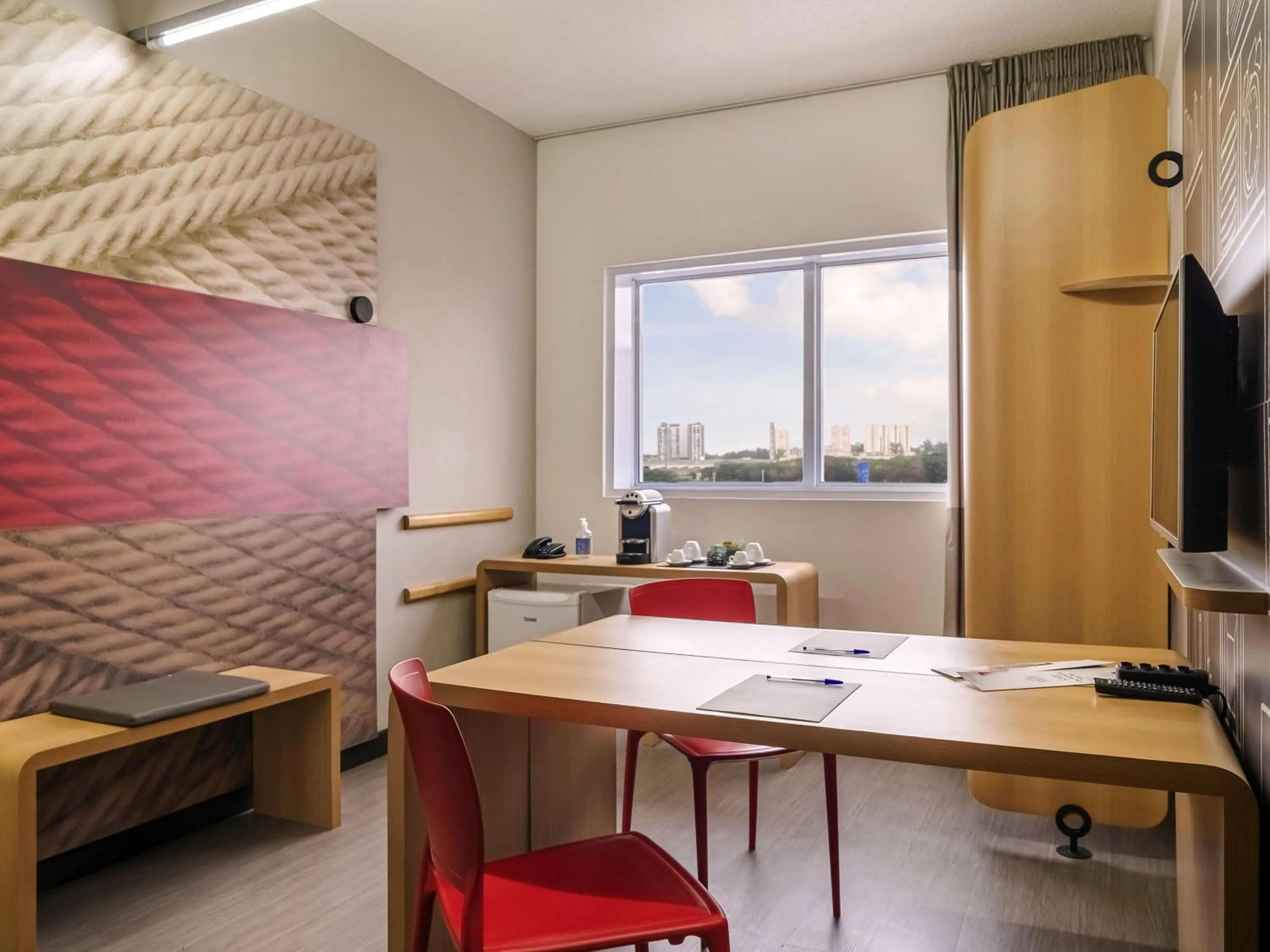 Bedroom in ibis Osasco