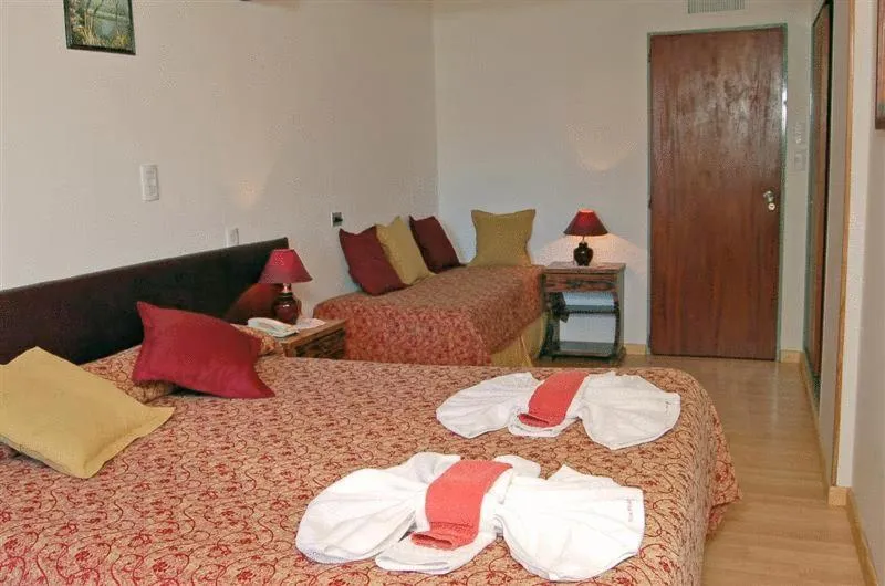 Bed in Ruca Cheli Village Ski Hotel