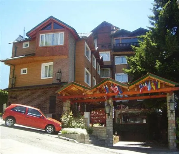 Property building in Ruca Cheli Village Ski Hotel