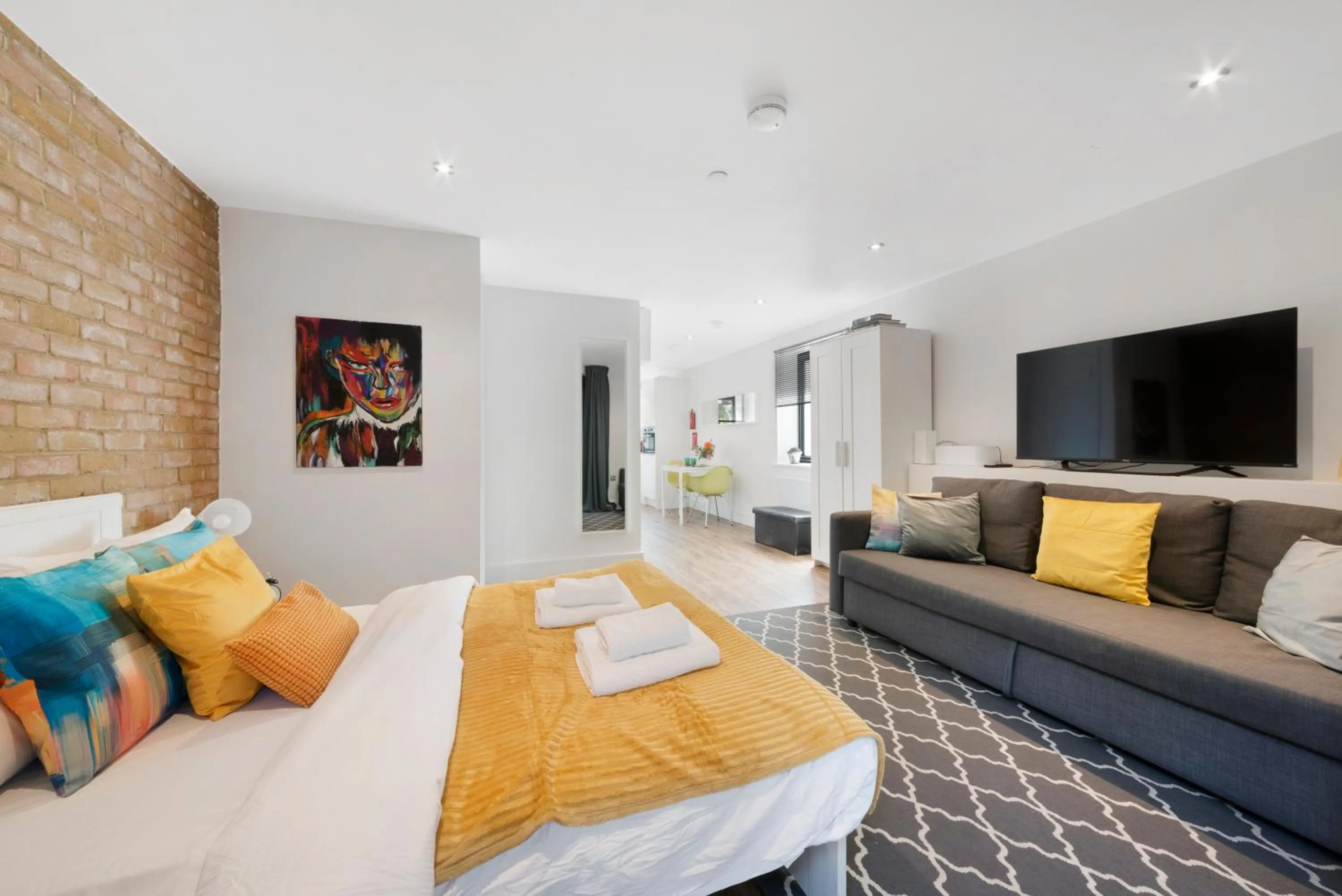 Bed in Manor House Studios By Morethanstays