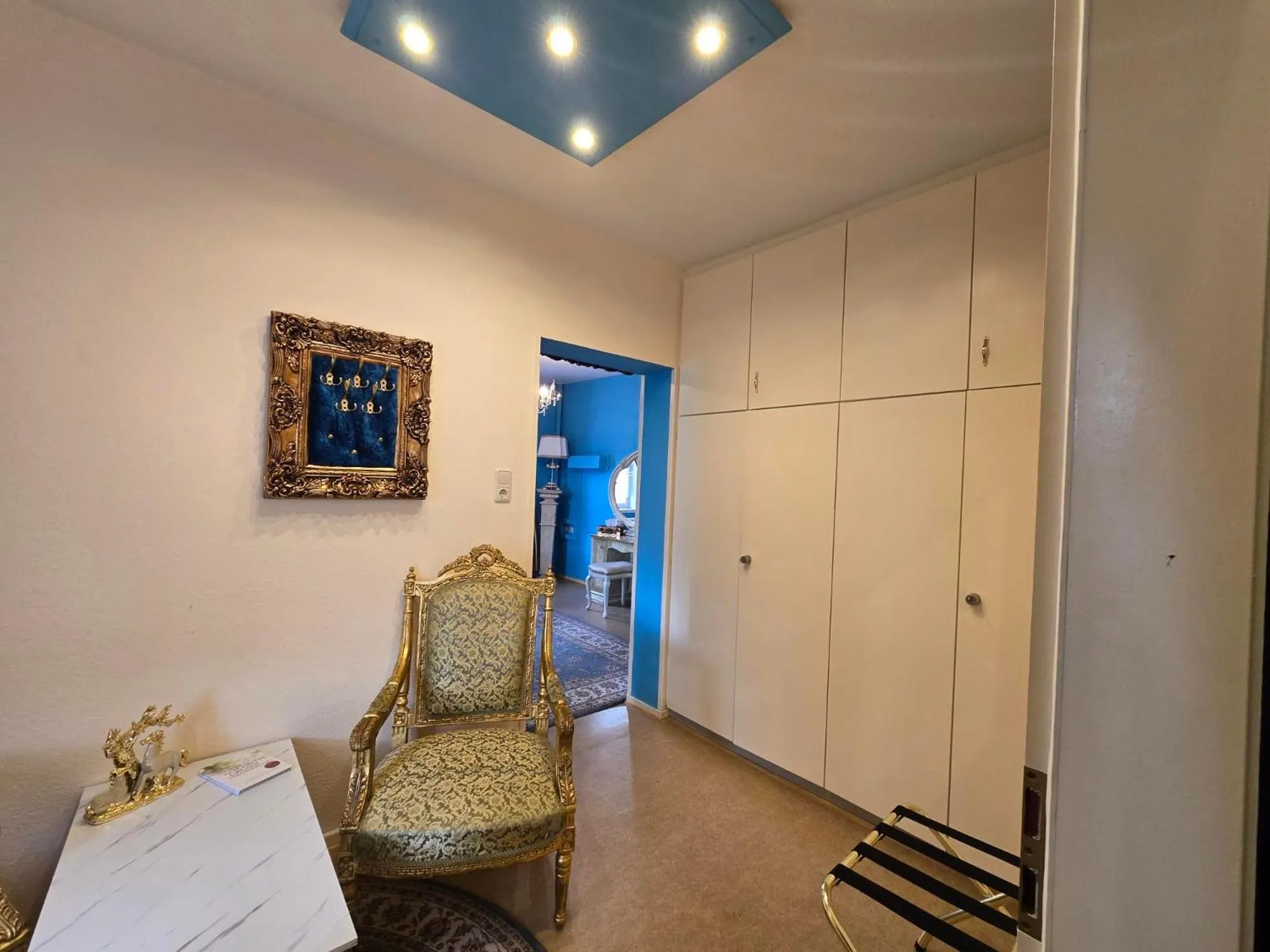 Seating area, Bed in Hotel & Café Schachtenburg