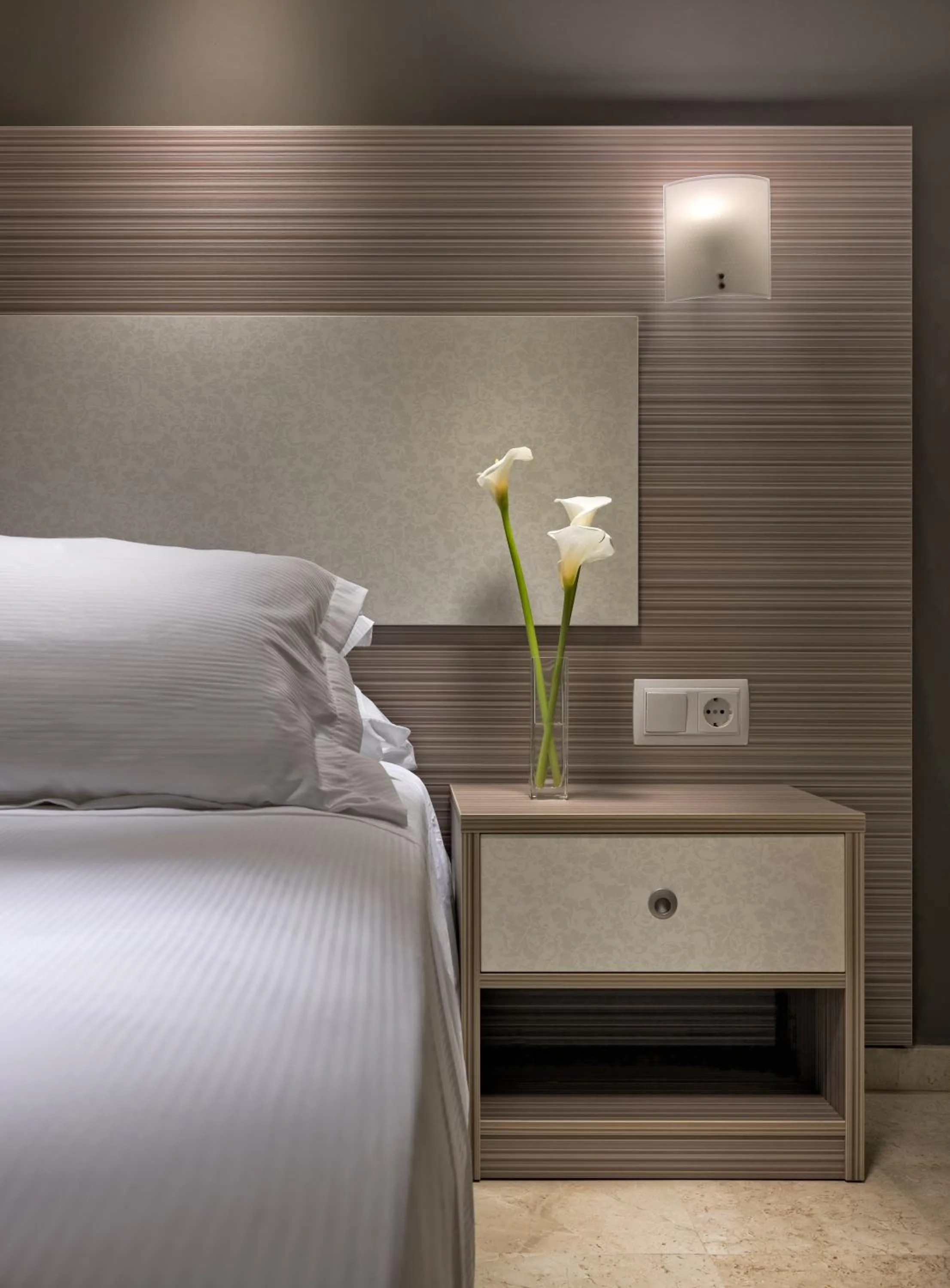 Bedroom, Bed in H10 Cambrils Playa