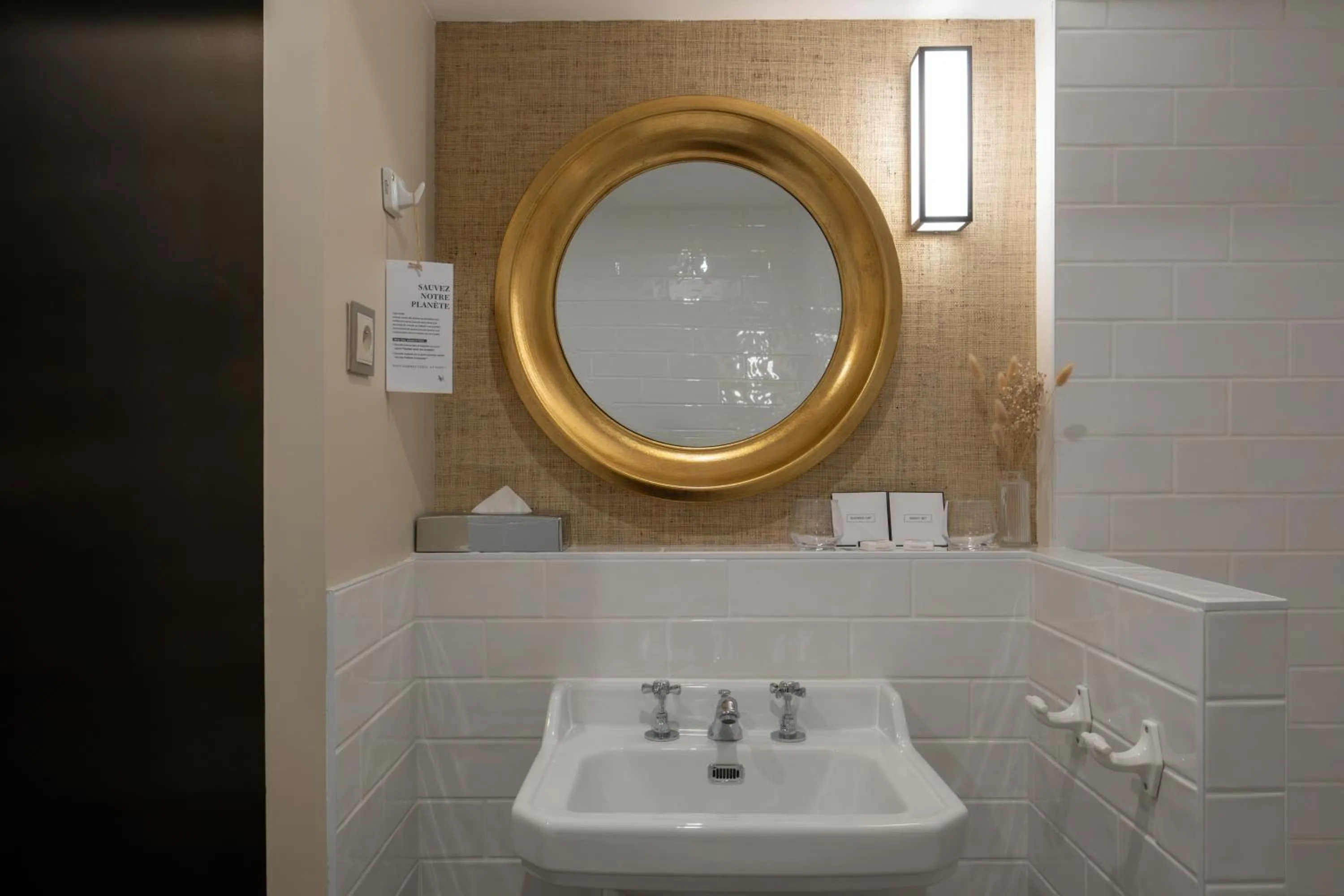 Bathroom in Les Demeures de Varennes, BW Signature Collection