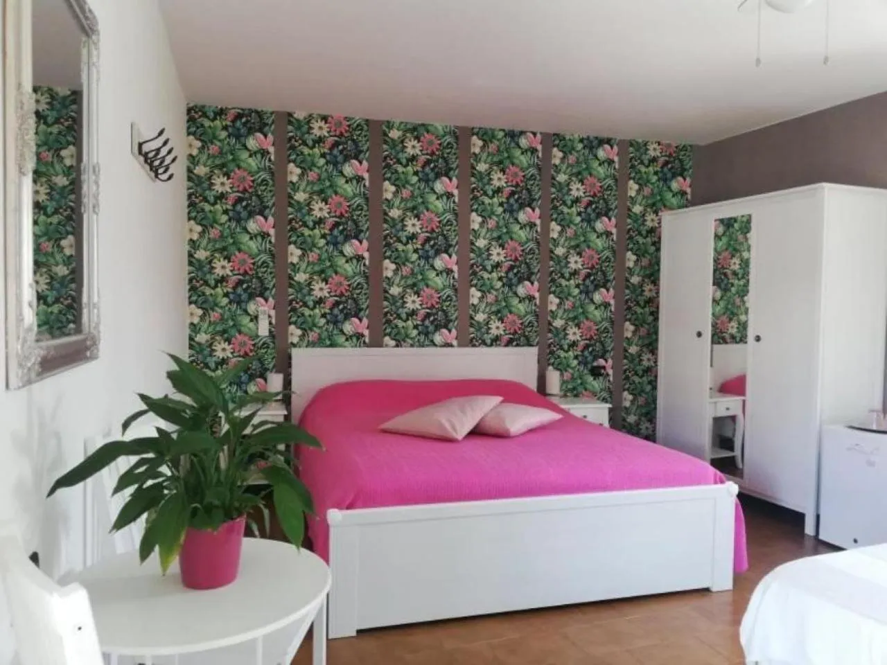 Bed in Dolce Lago B&B