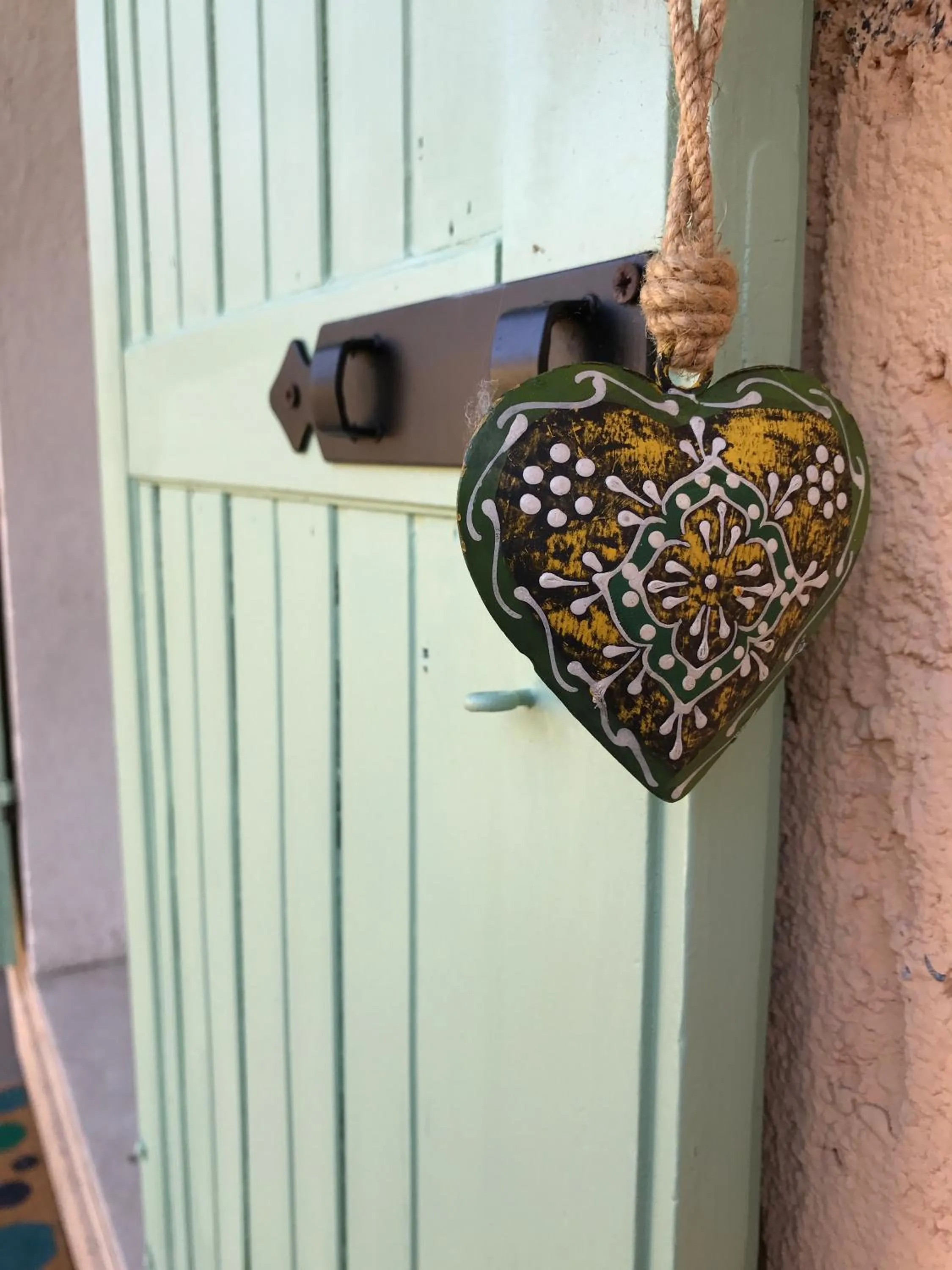 Decorative detail in Dolce Lago B&B