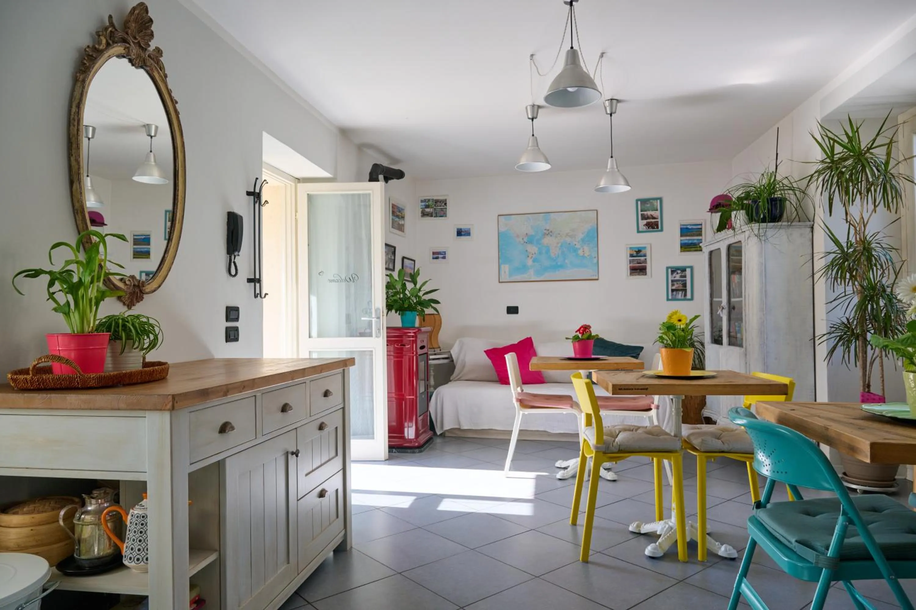 Restaurant/places to eat in Dolce Lago B&B