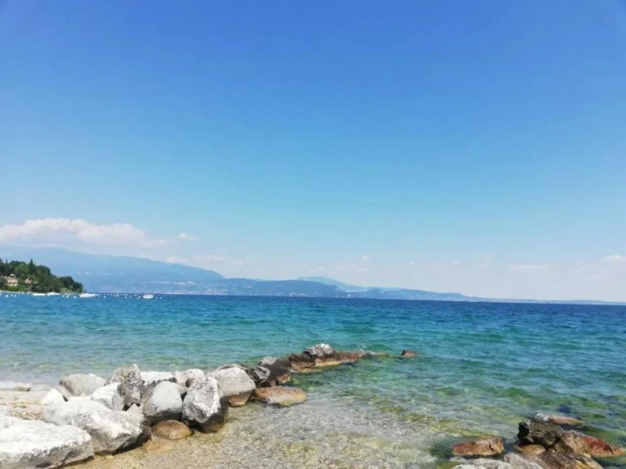 Day in Dolce Lago B&B