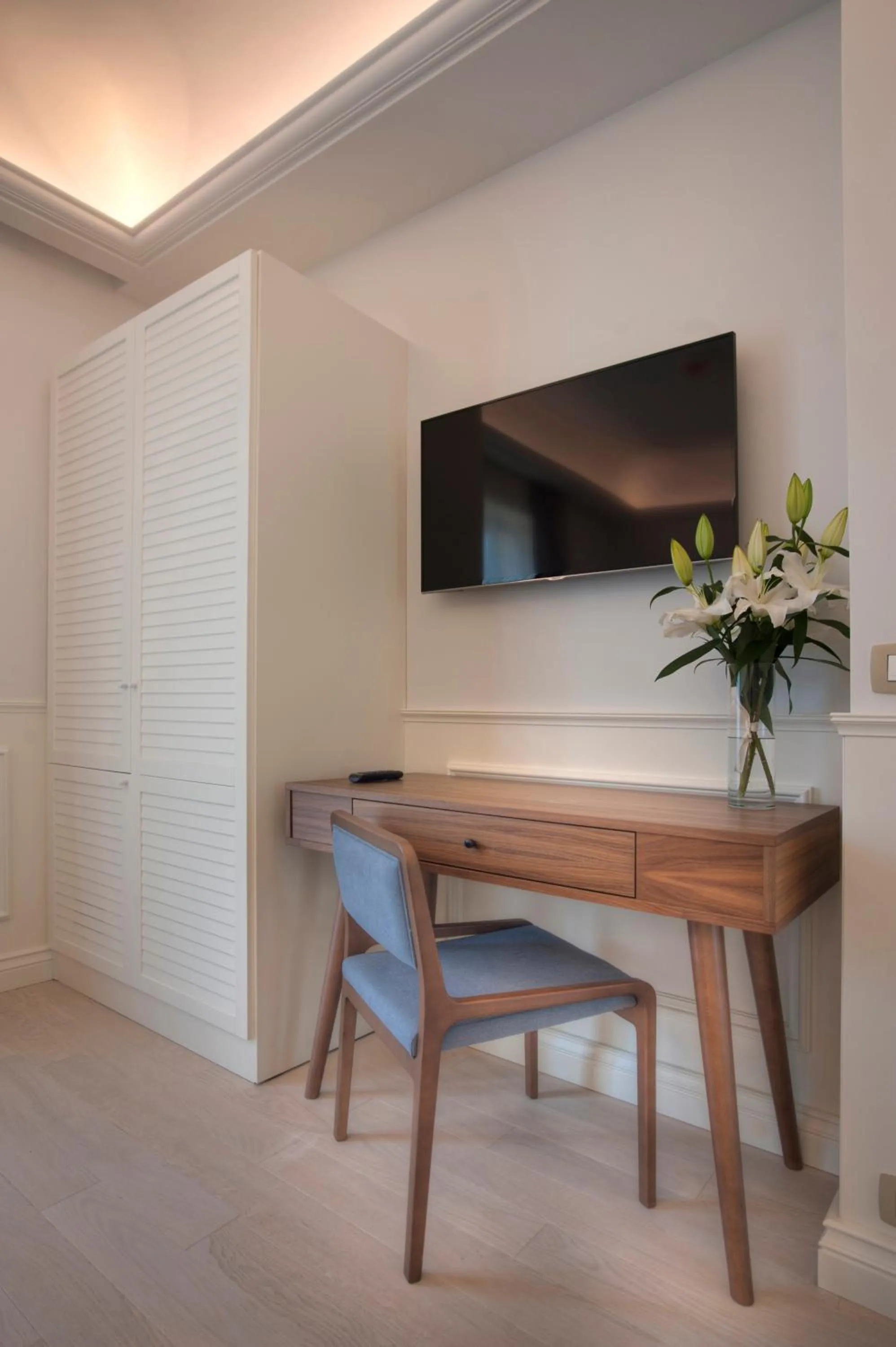 Decorative detail in Hotel Majestic