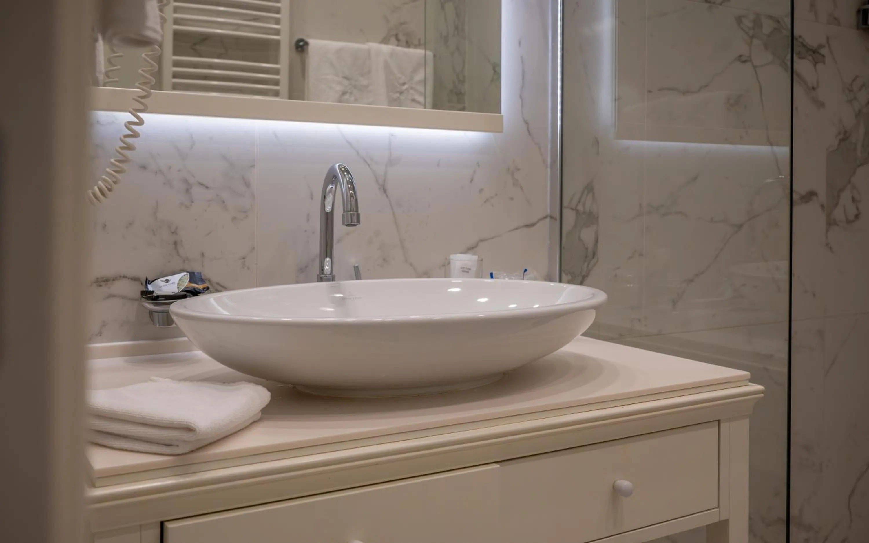 Bathroom in Hotel Majestic