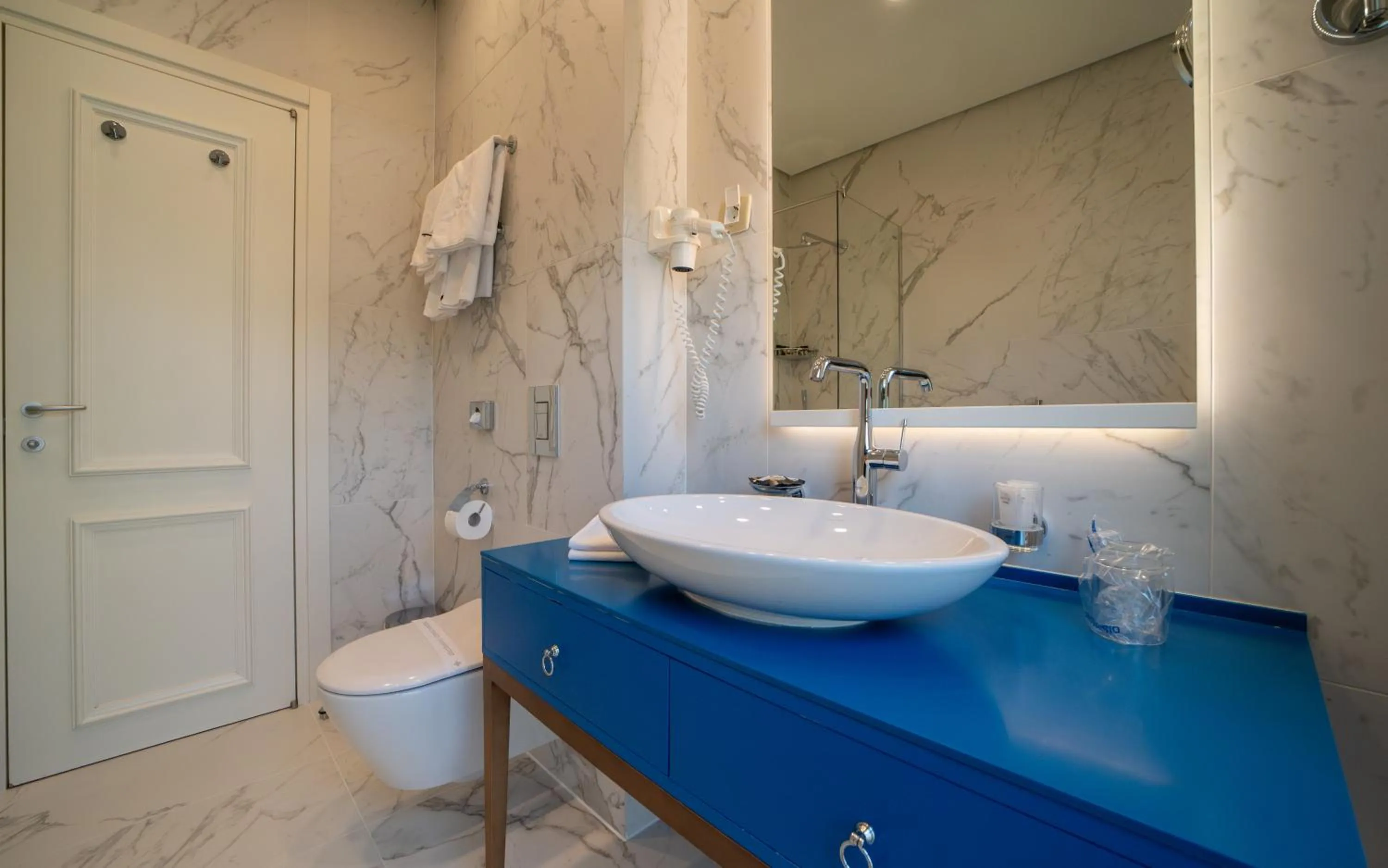 Toilet in Hotel Majestic