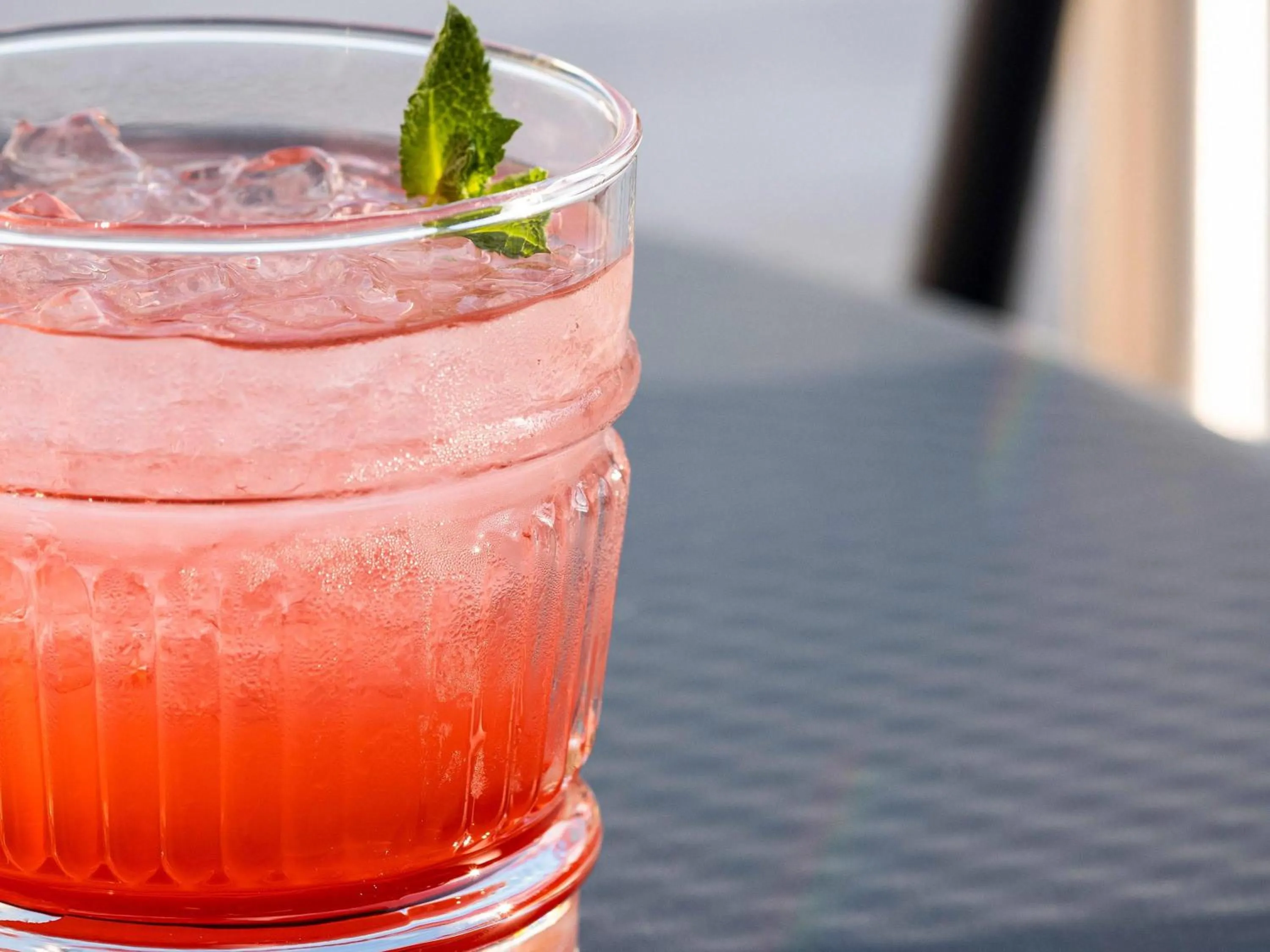 Lounge or bar in ibis Carcassonne Est la Cité