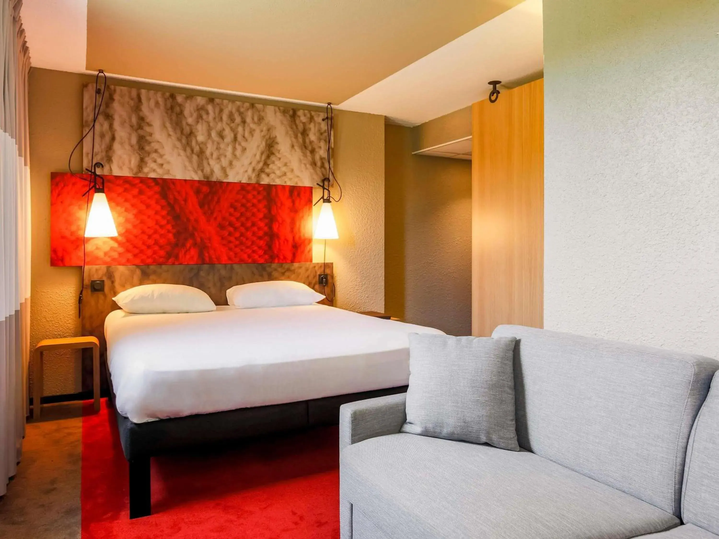 Family Room in ibis Carcassonne Est la Cité Family Room in ibis Carcassonne Est la Cité