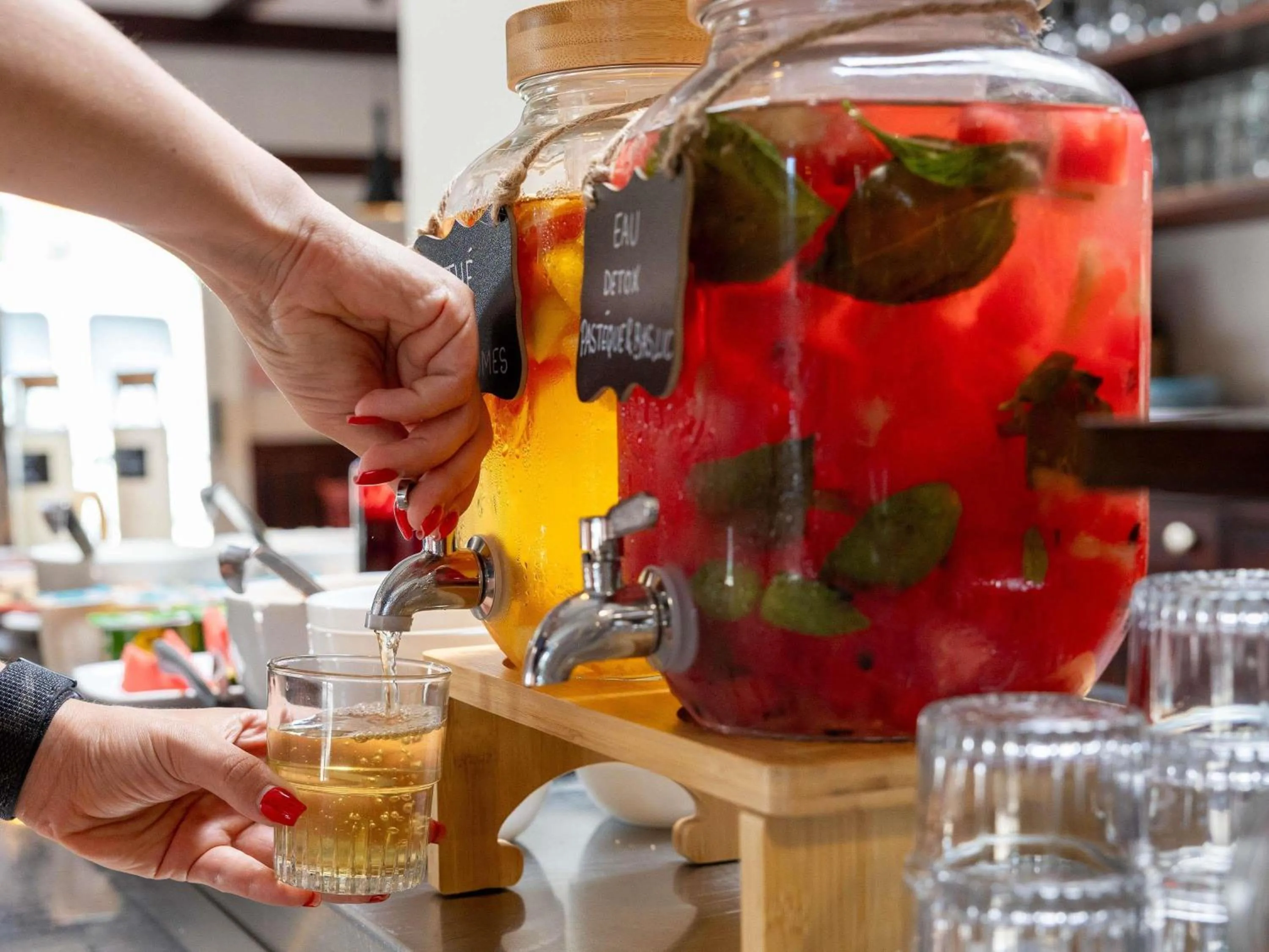 Breakfast in ibis Carcassonne Est la Cité