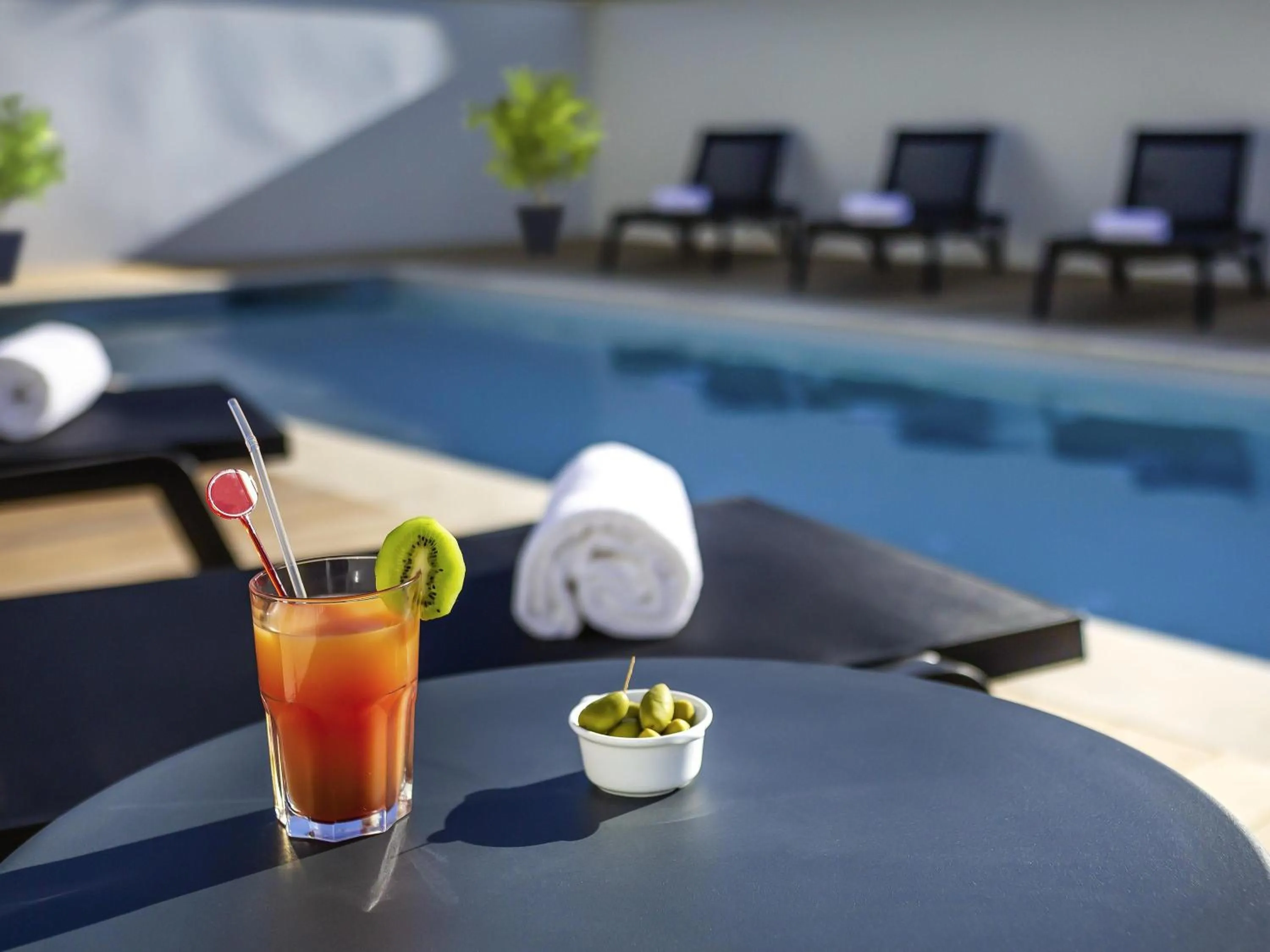 Lounge or bar in ibis Carcassonne Est la Cité