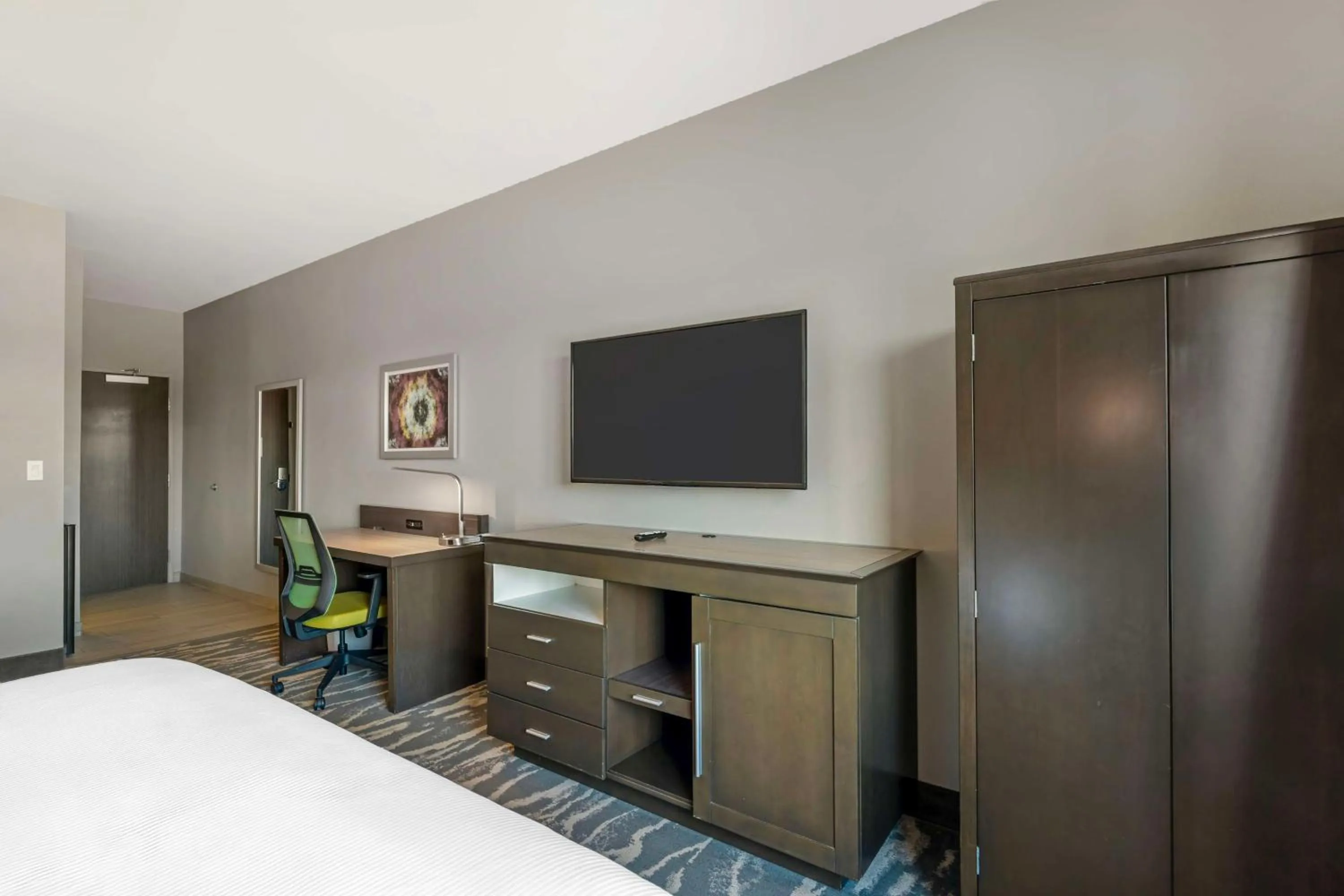 Bedroom, Bed in Best Western Plus Ruston Hotel