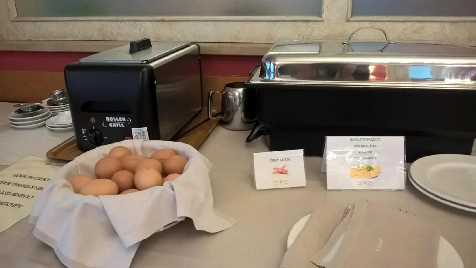 Food in Hotel Corona