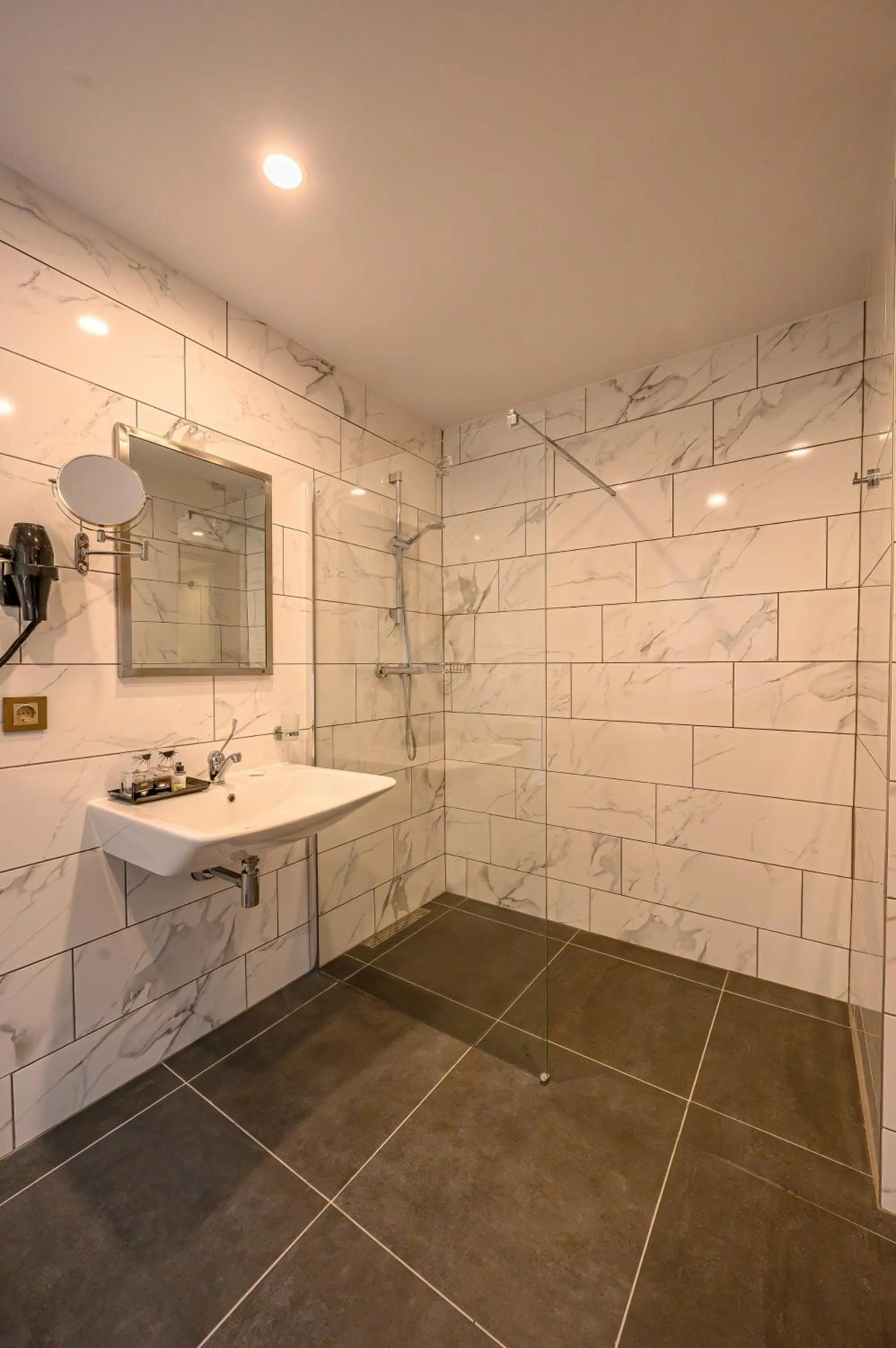 Bathroom in Hotel Schwarzbachtal Hideaway