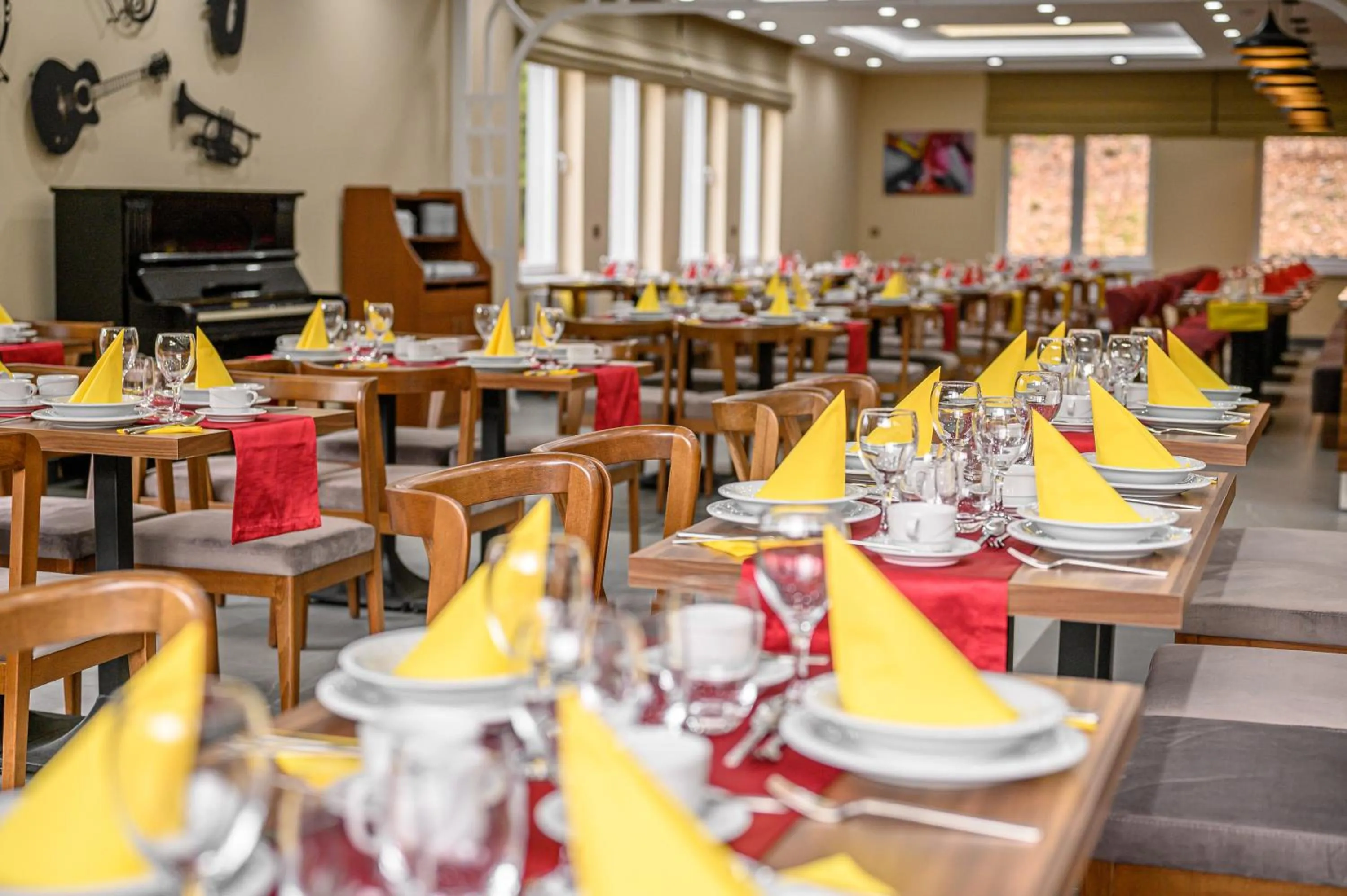 Restaurant/places to eat in Hotel Schwarzbachtal Hideaway