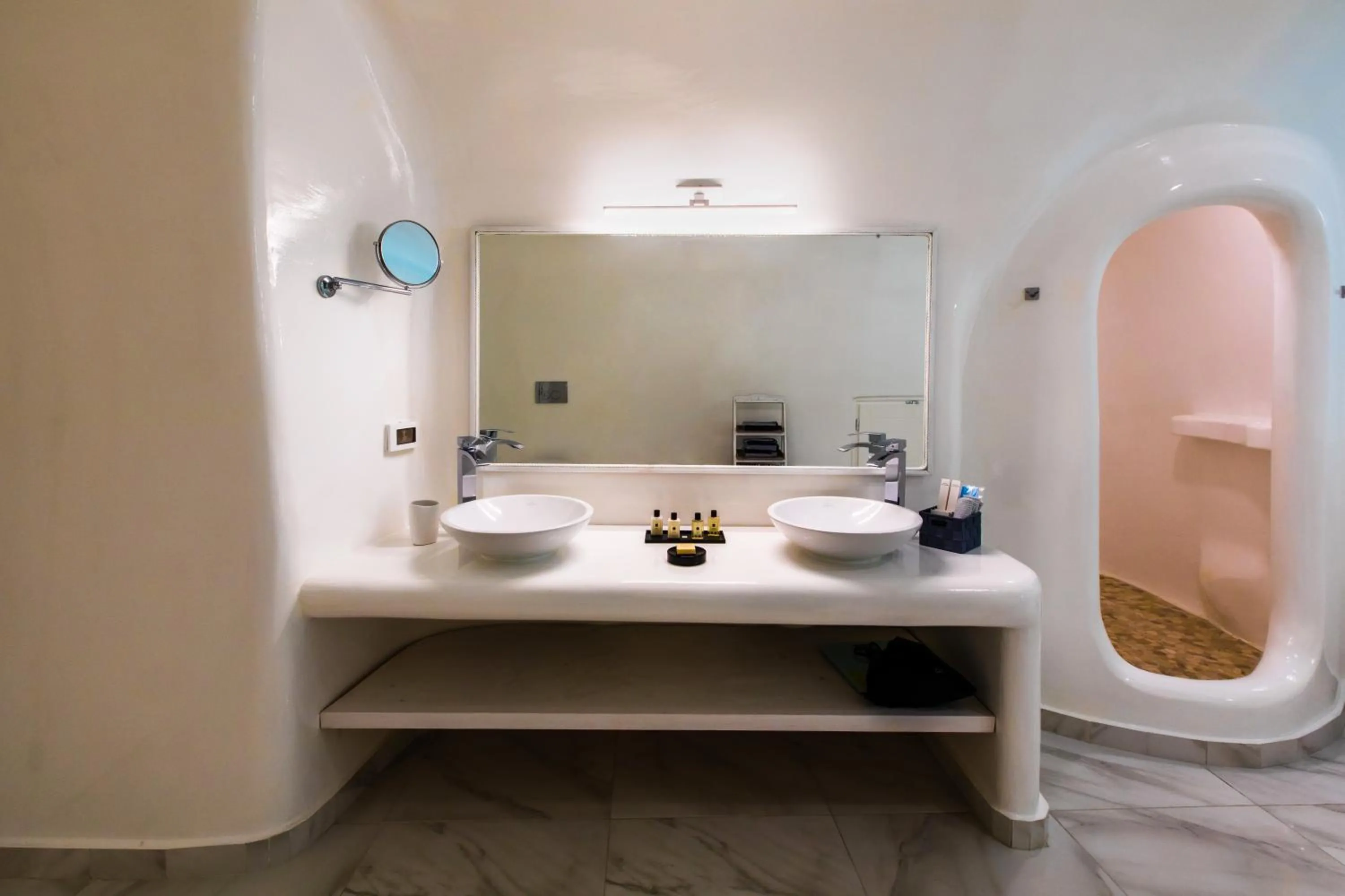 Santorini Delux