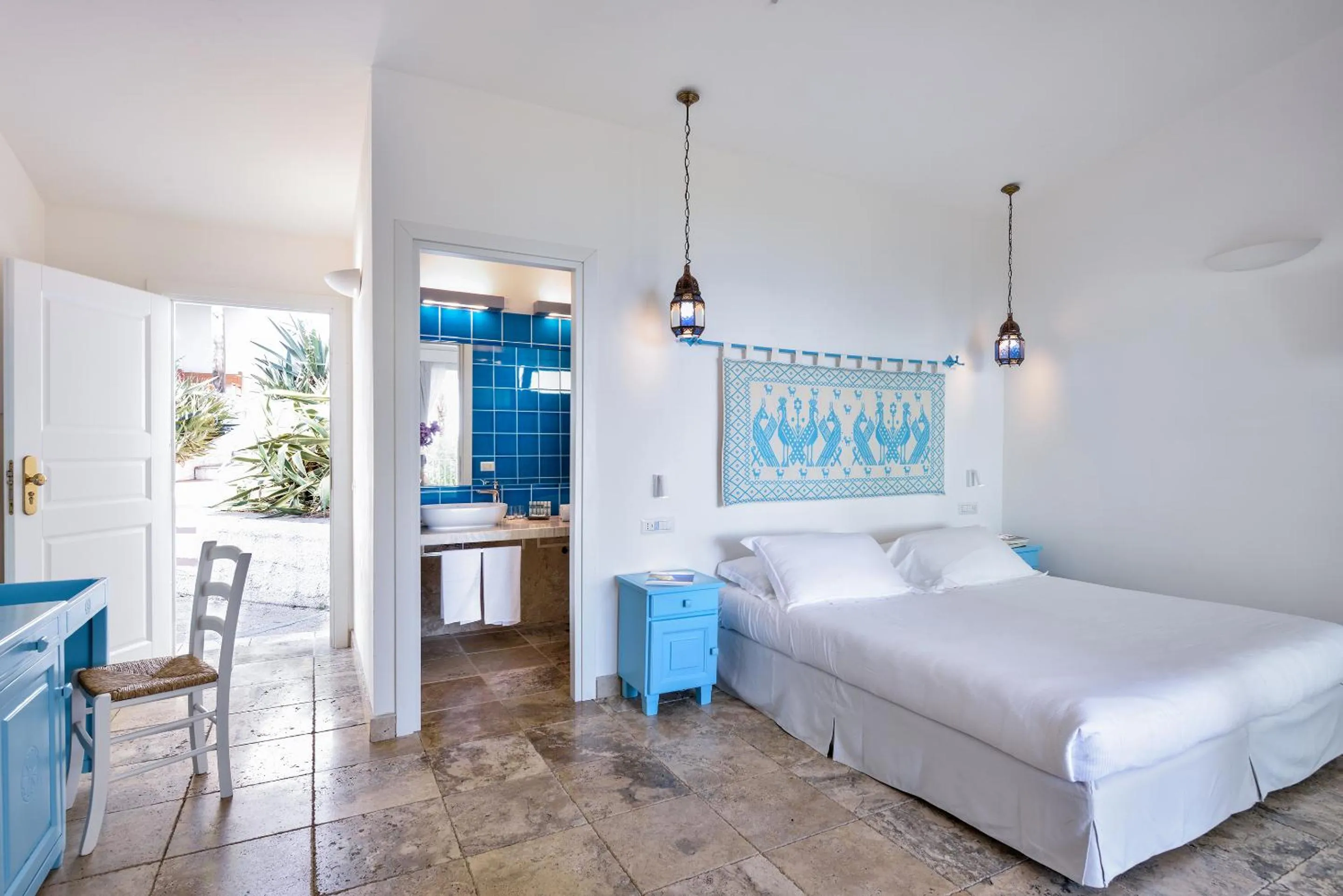 Photo of the whole room, Bed in Arbatax Park Resort - Cottage