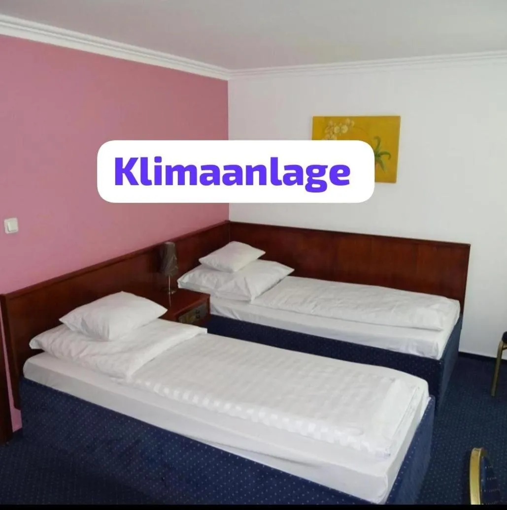 Bed in Atlanta Budget Darmstadt