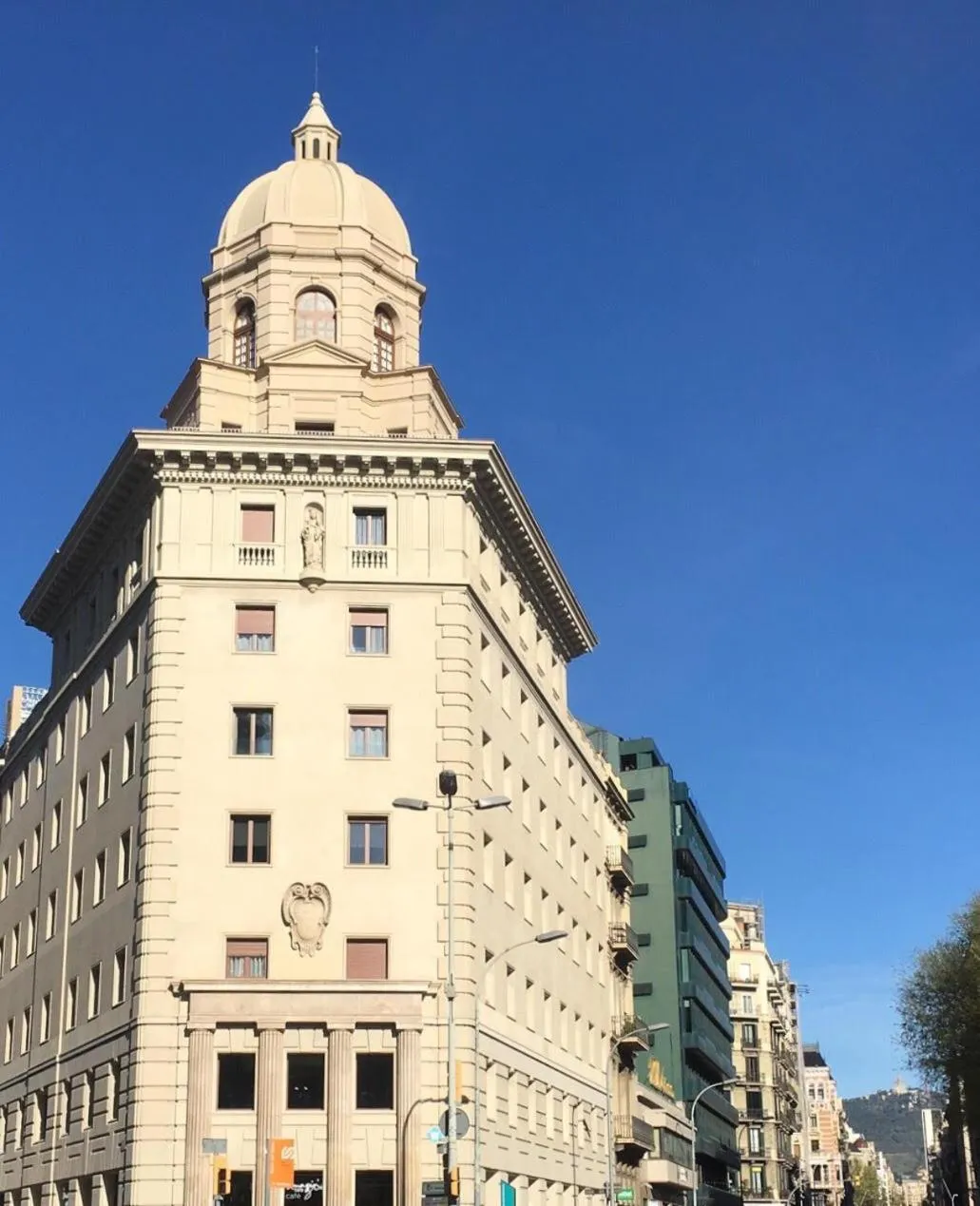 Property building in Amister Apartments