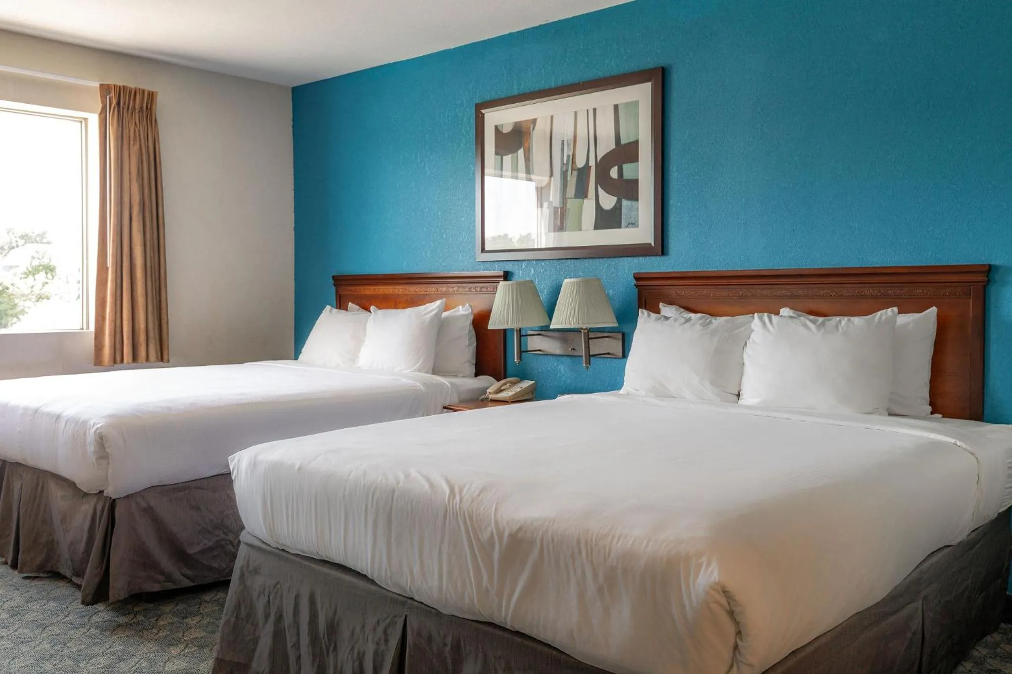 Bed in The Branson Waterpark Hotel