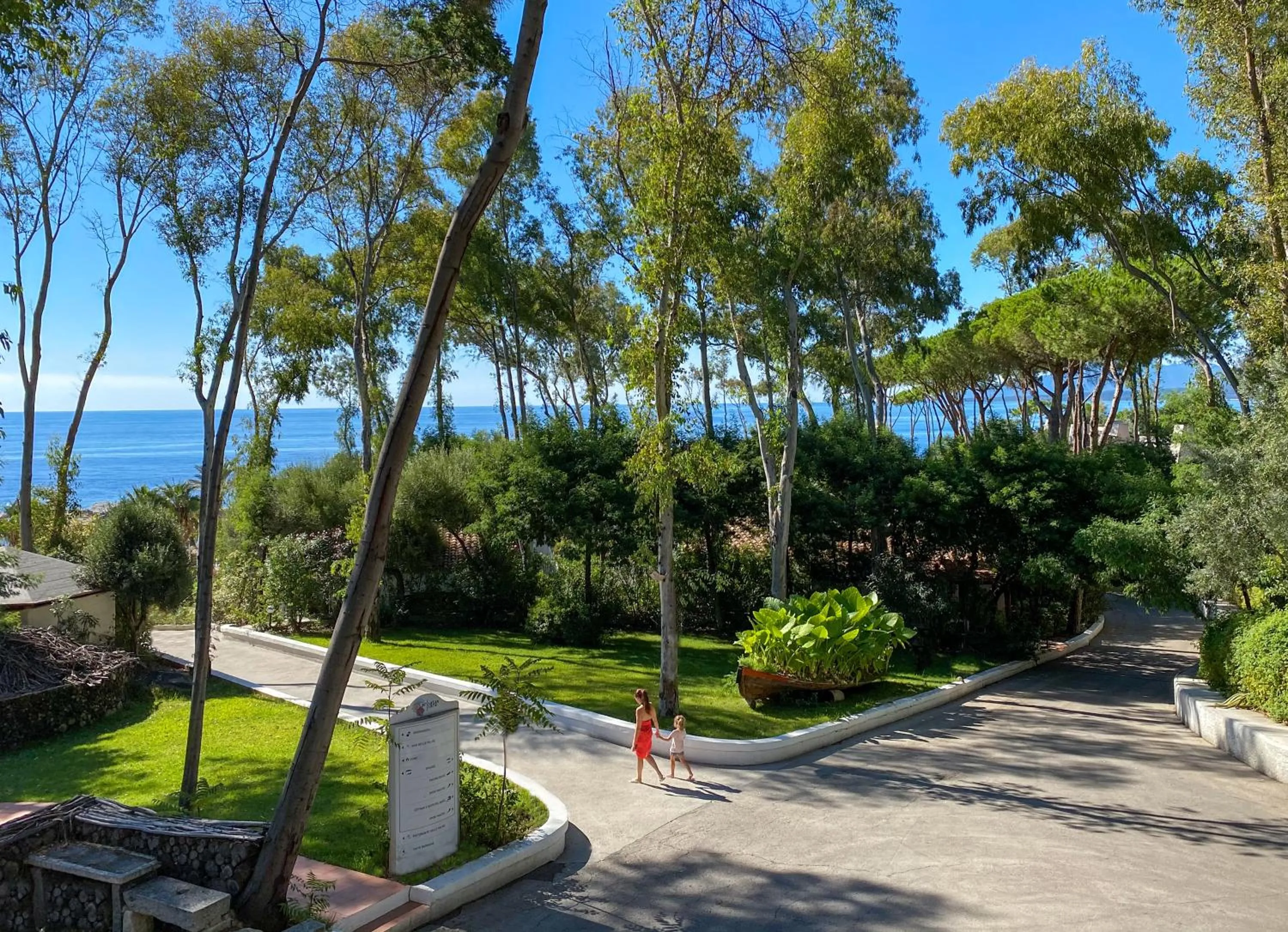 Garden in Arbatax Park Resort - Telis