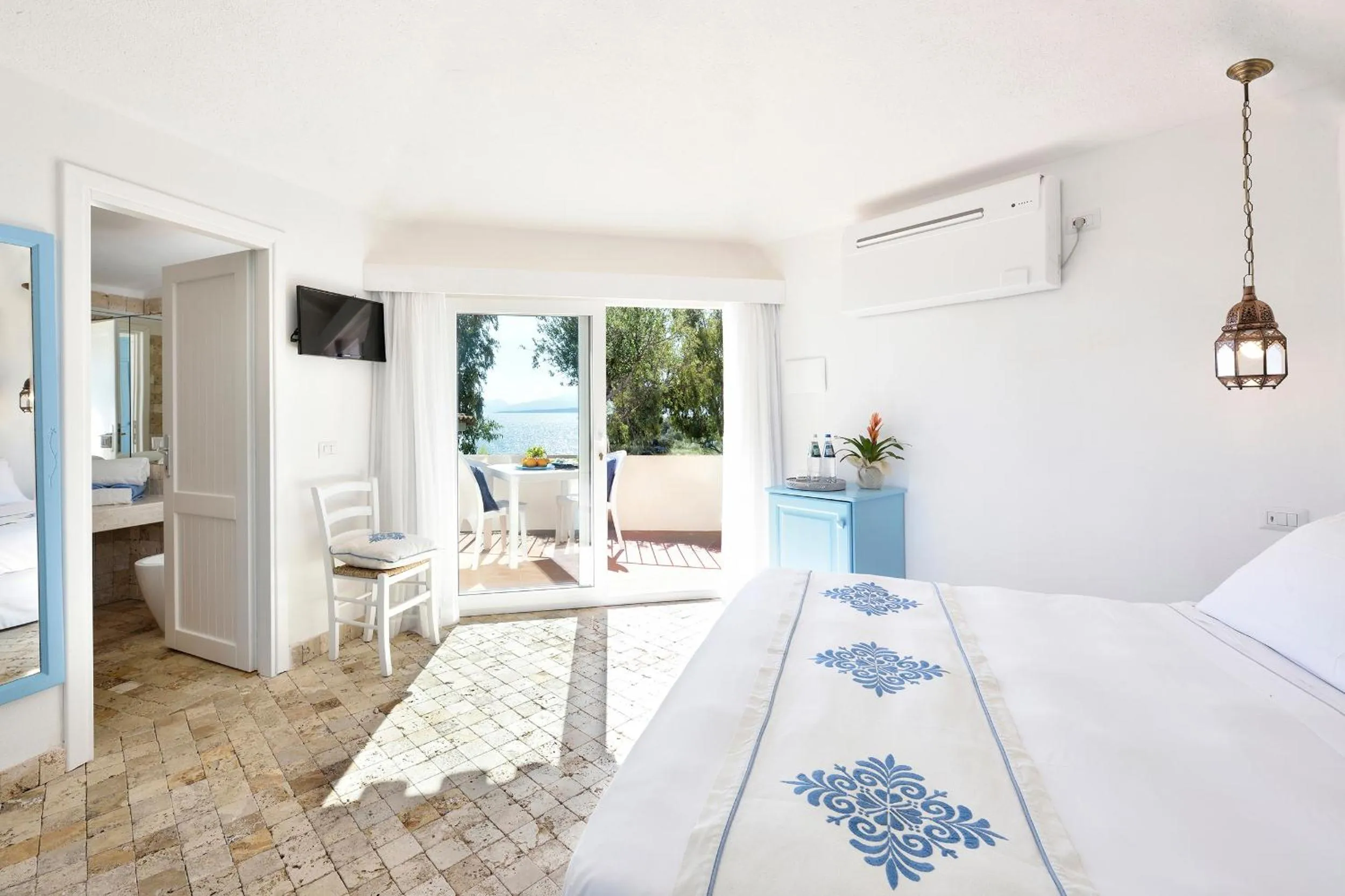 Bed in Arbatax Park Resort - Telis