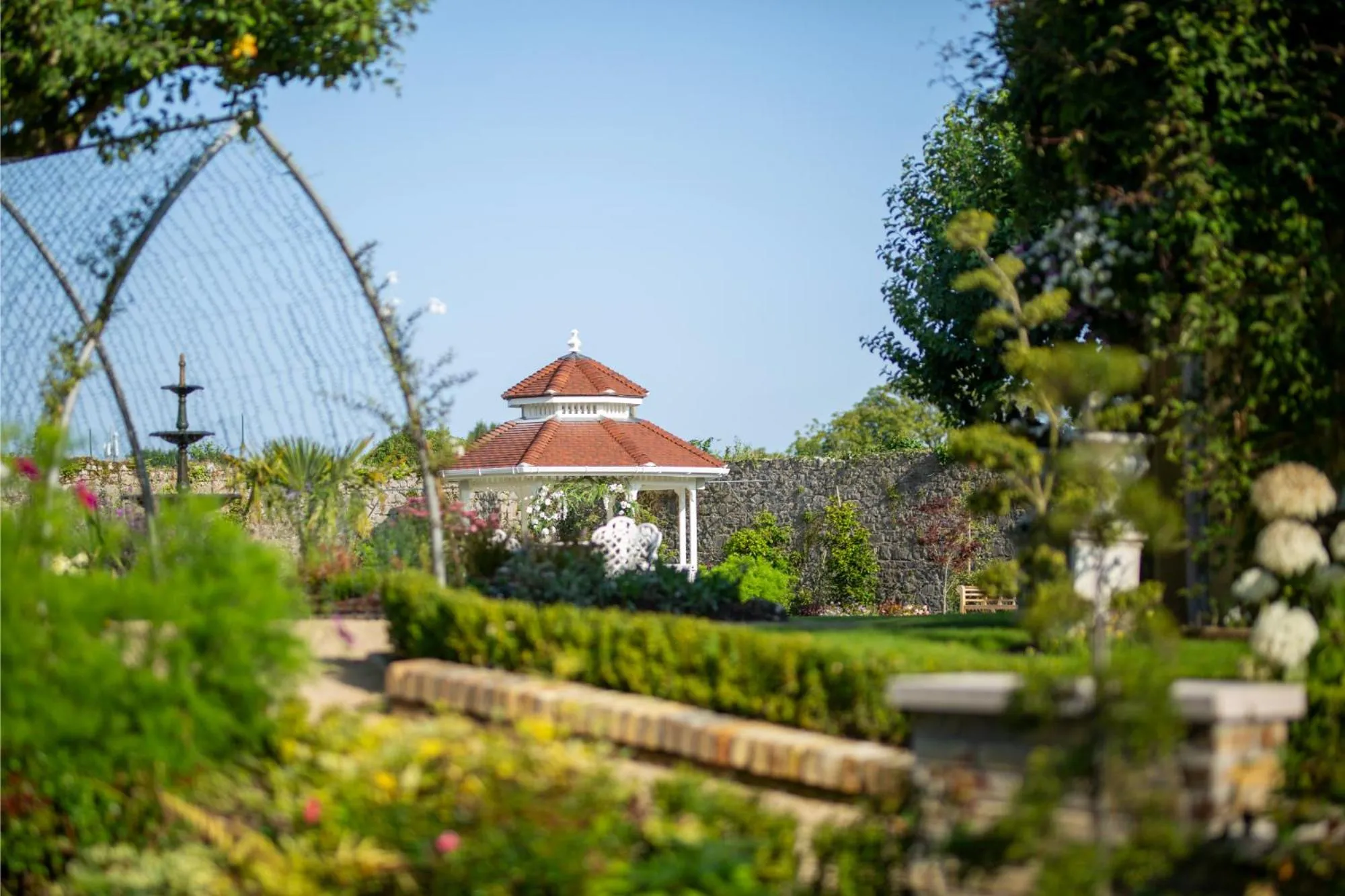 Garden in County Arms Birr