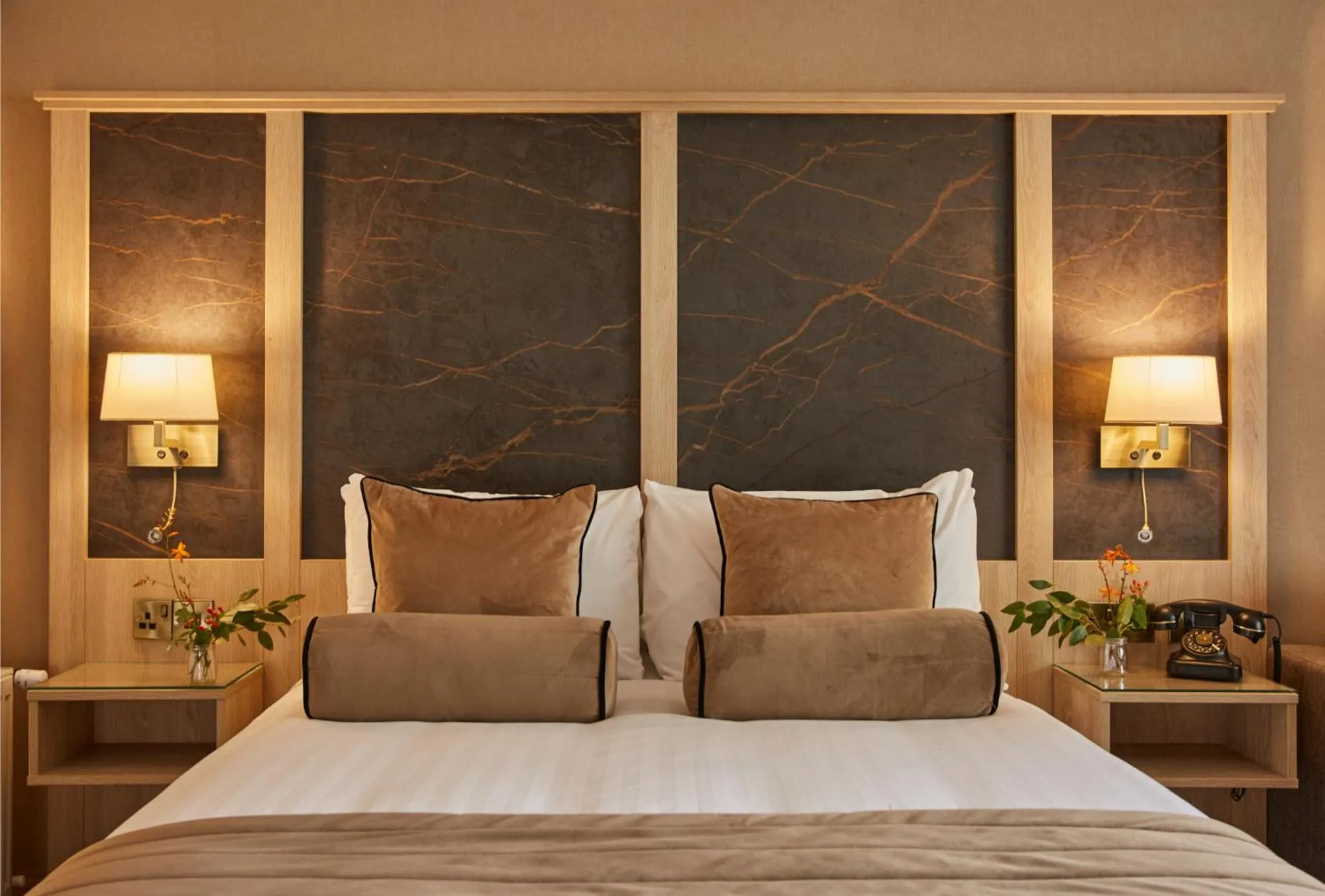 Bed in County Arms Birr