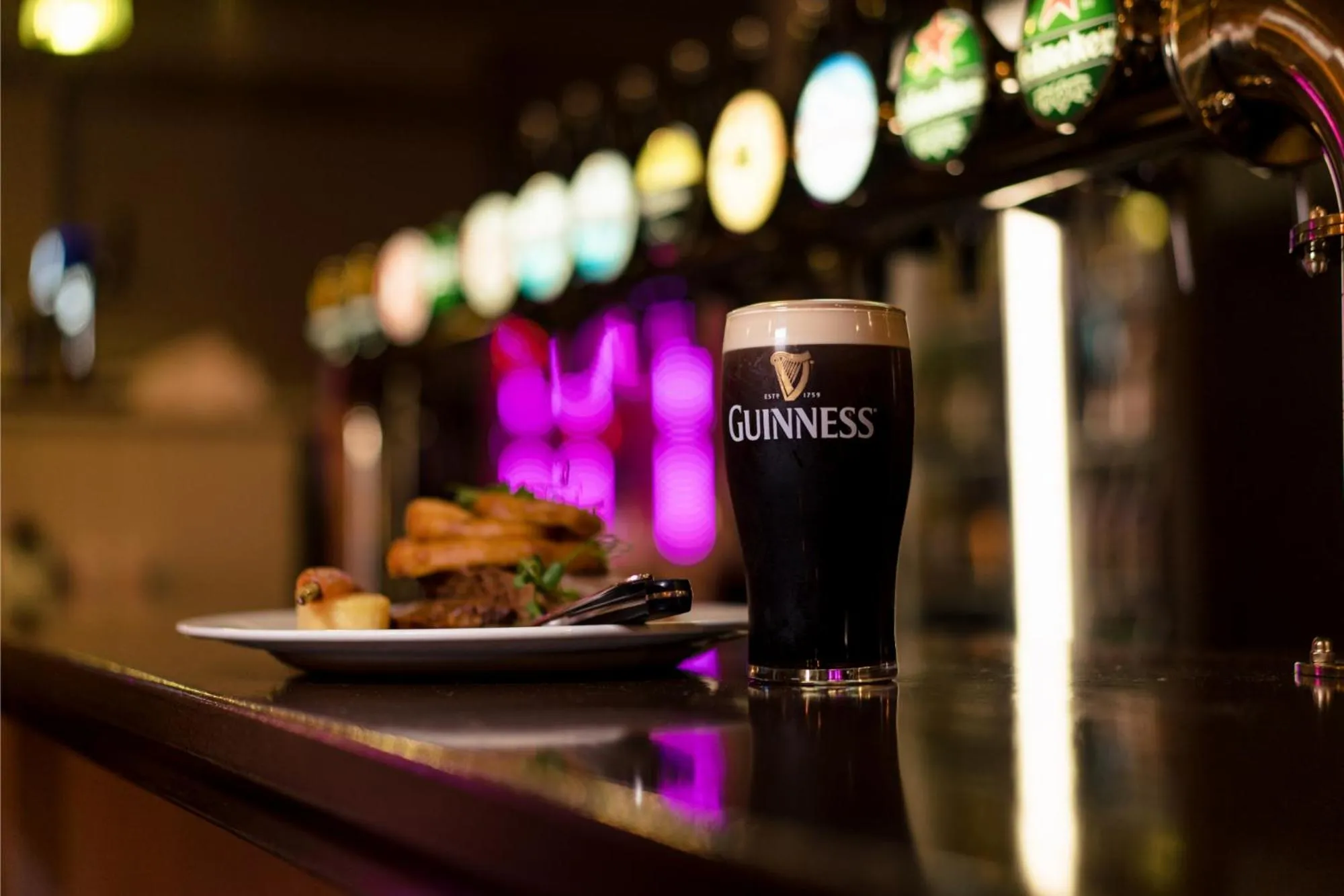 Lounge or bar in County Arms Birr