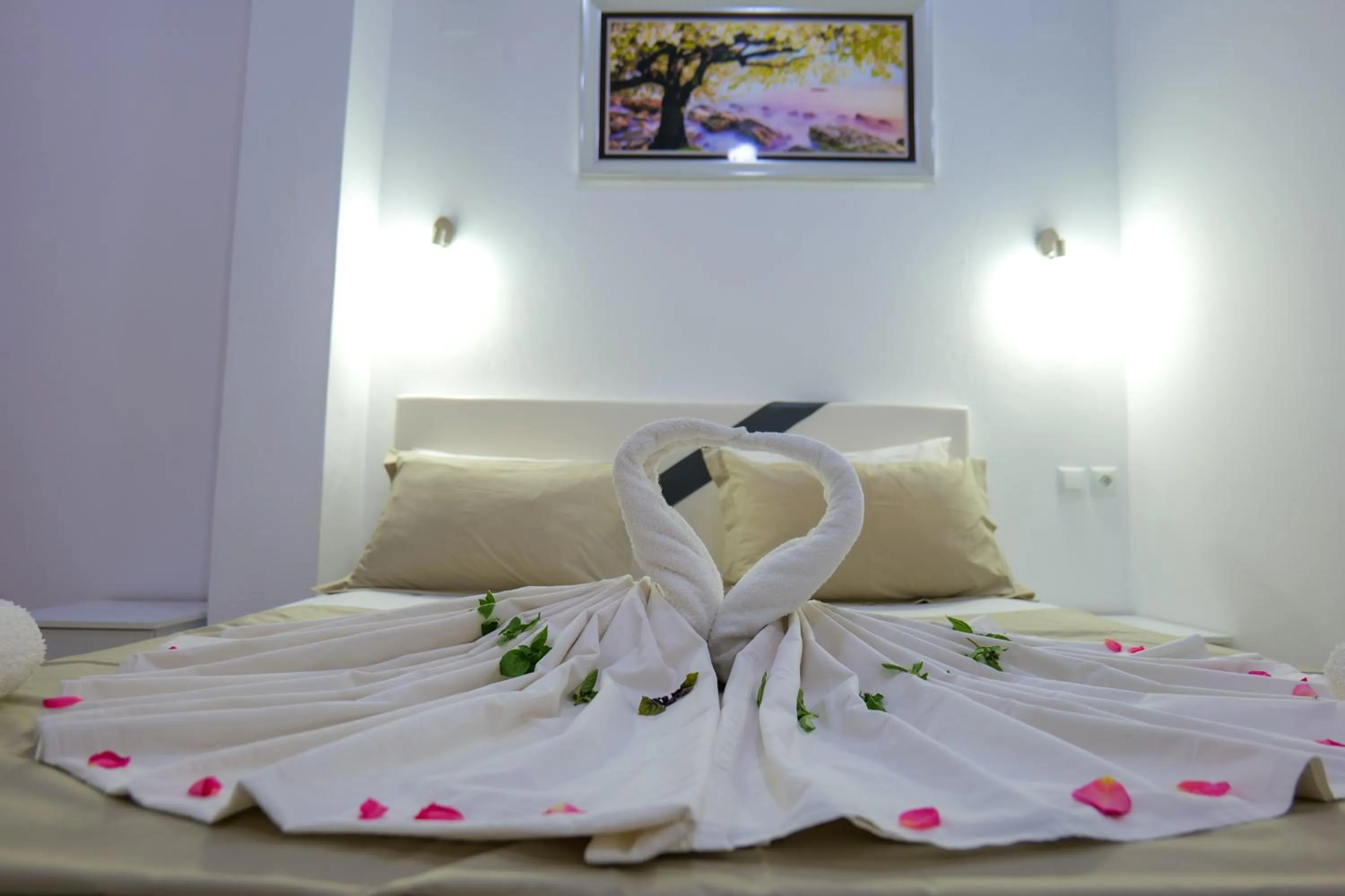 Bedroom, Bed in Hotel Chris