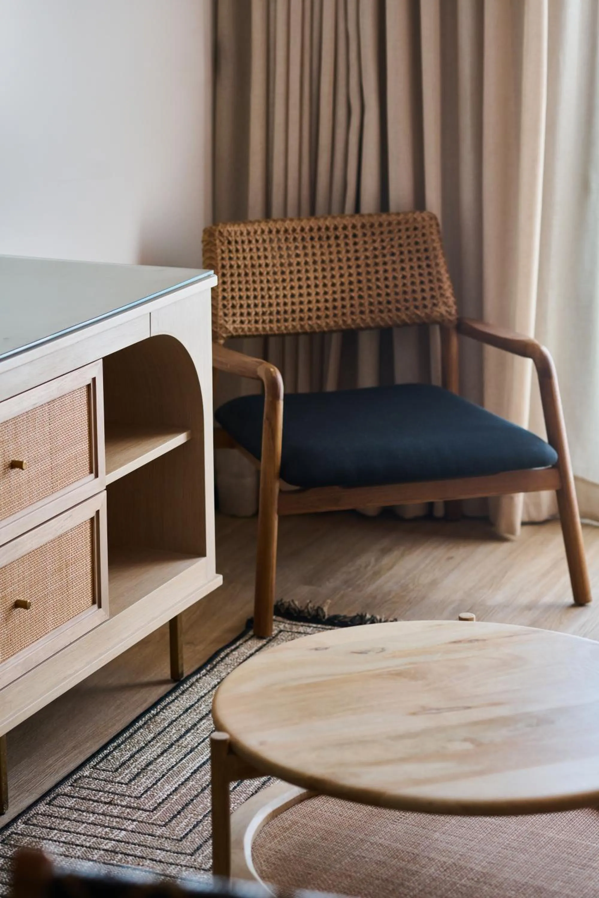 Living room in Neve Eilat Hotel By Atlas Hotels