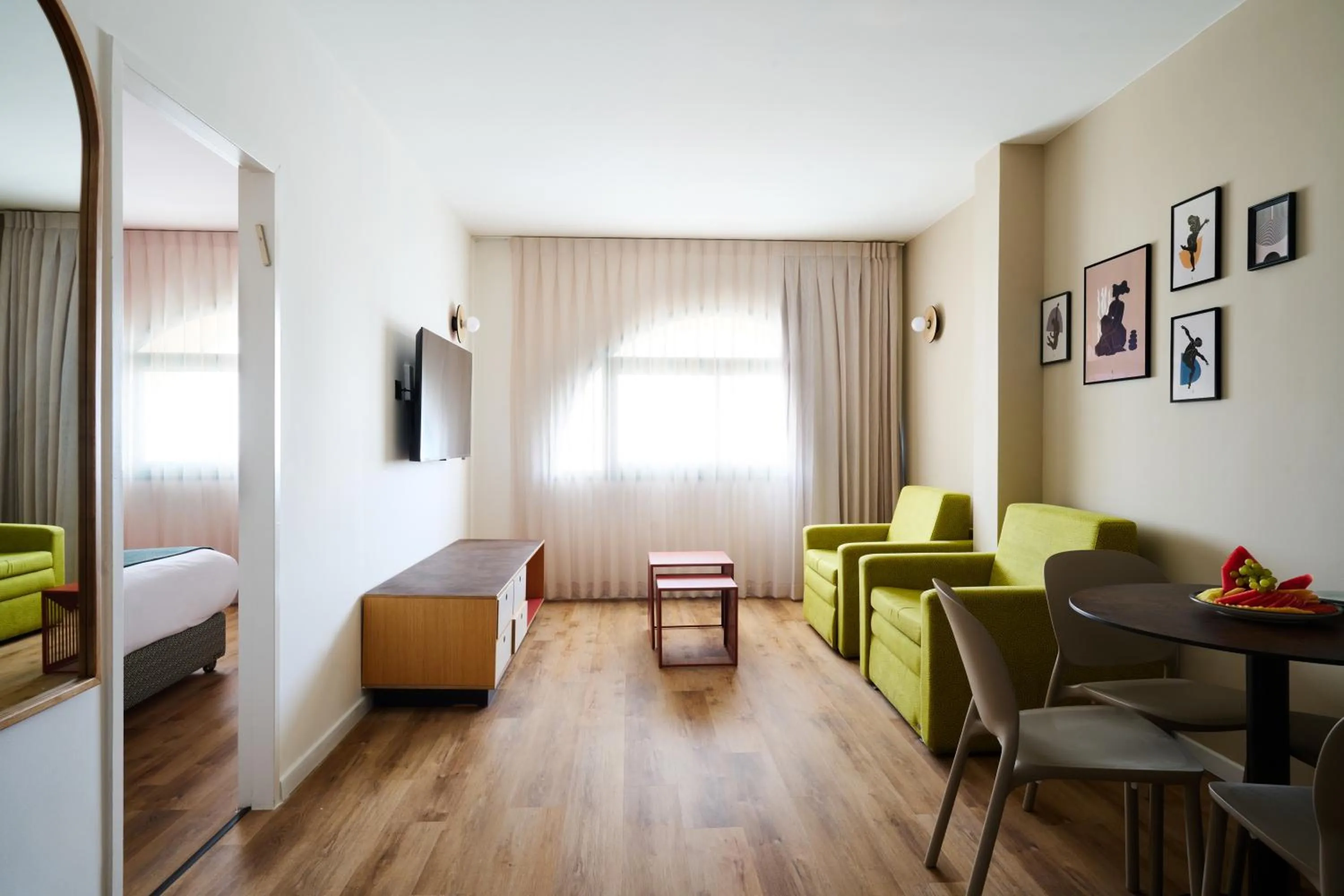 Living room in Neve Eilat Hotel By Atlas Hotels