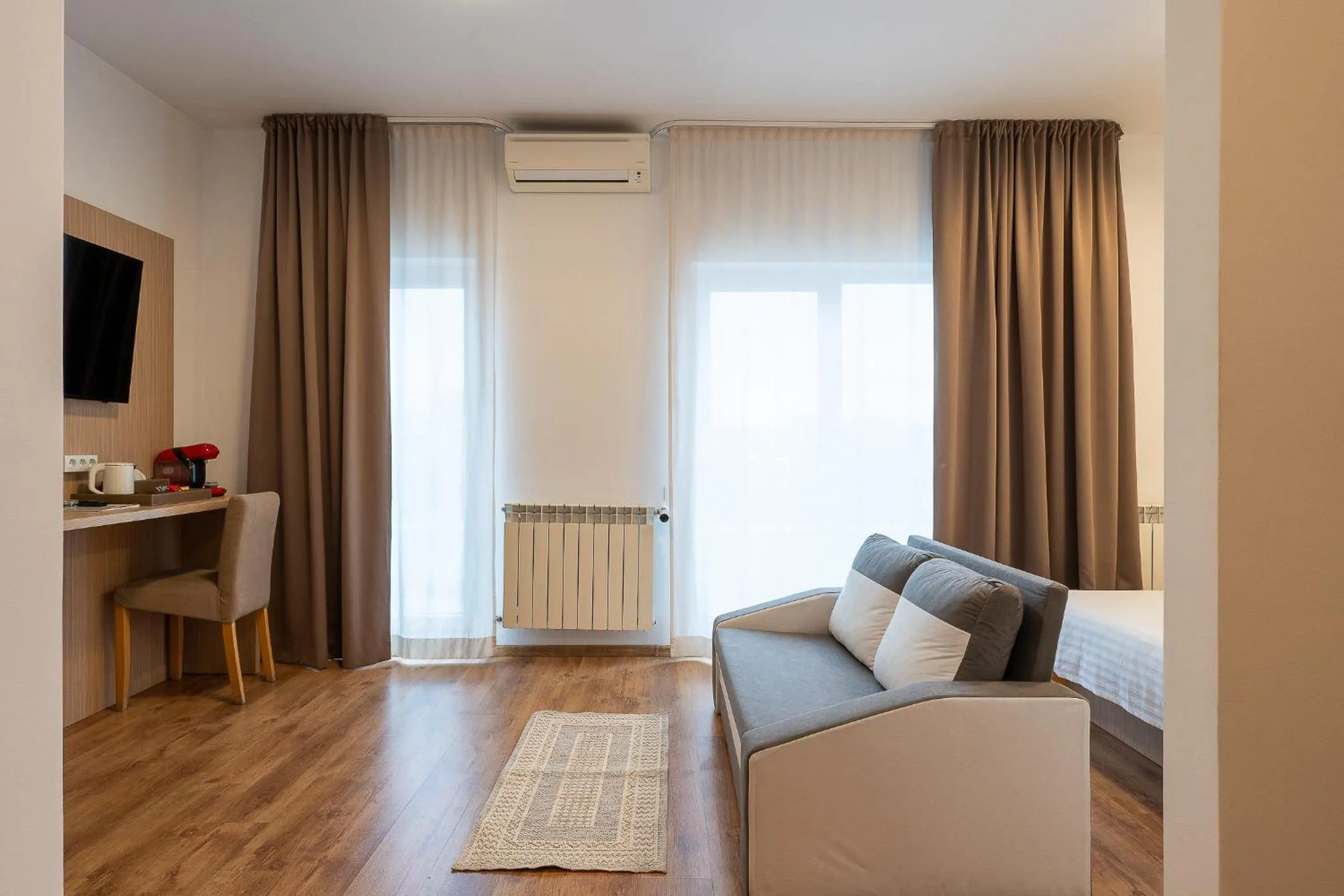 Photo of the whole room in Residence iL Lago