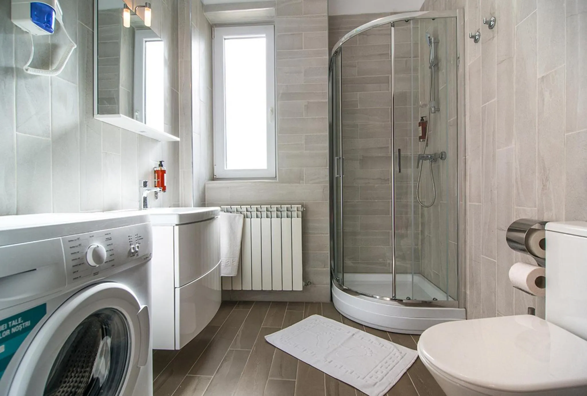 Toilet in Residence iL Lago