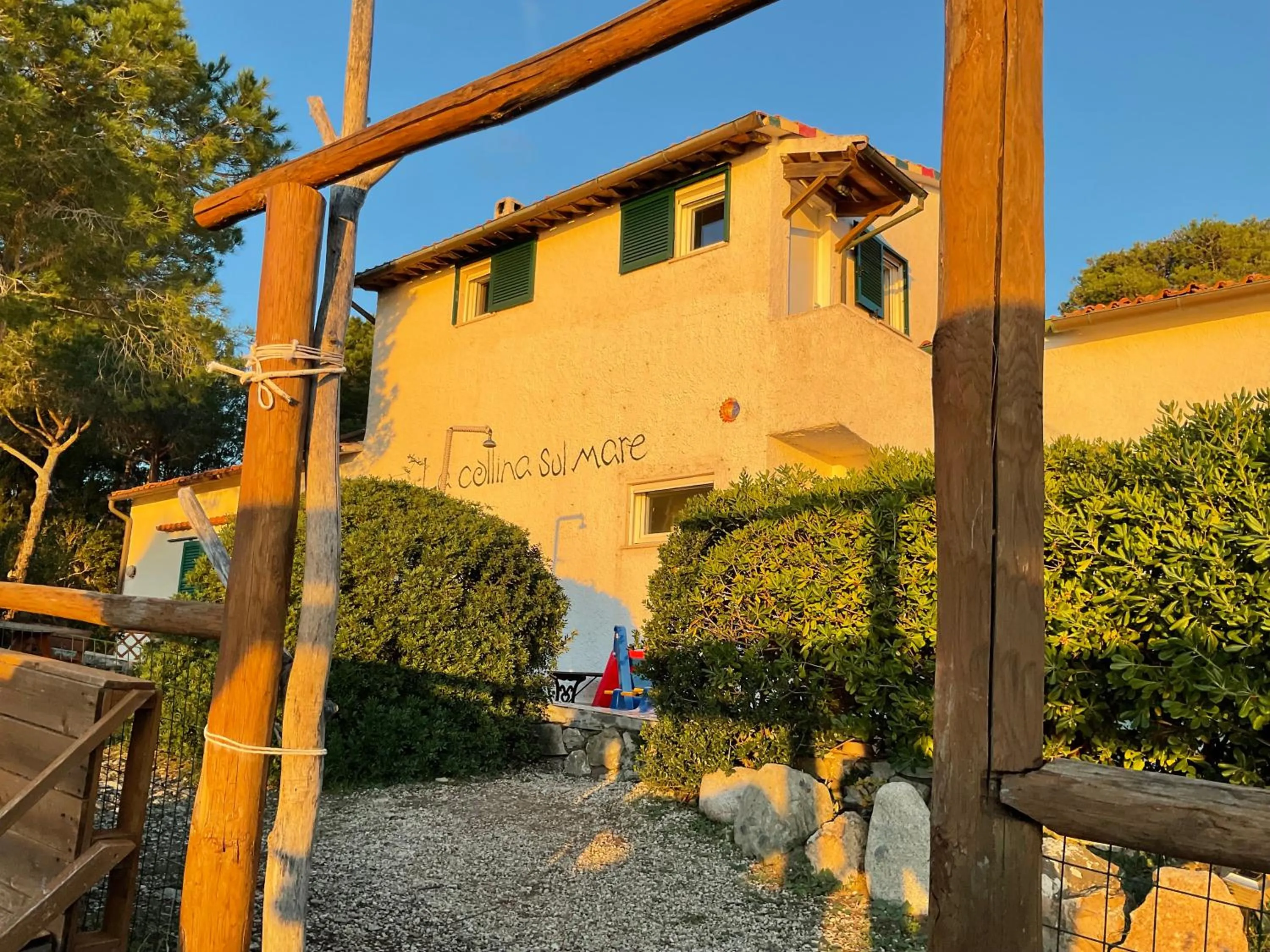 Property building in La Collina sul Mare