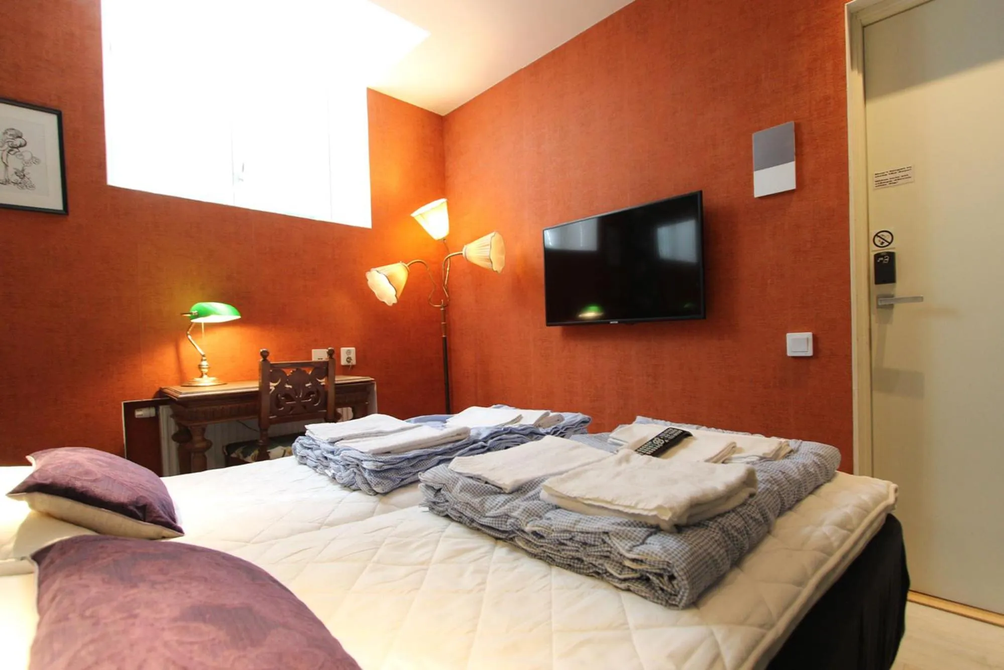 Photo of the whole room, Bed in Skanstulls Boutique Hostel