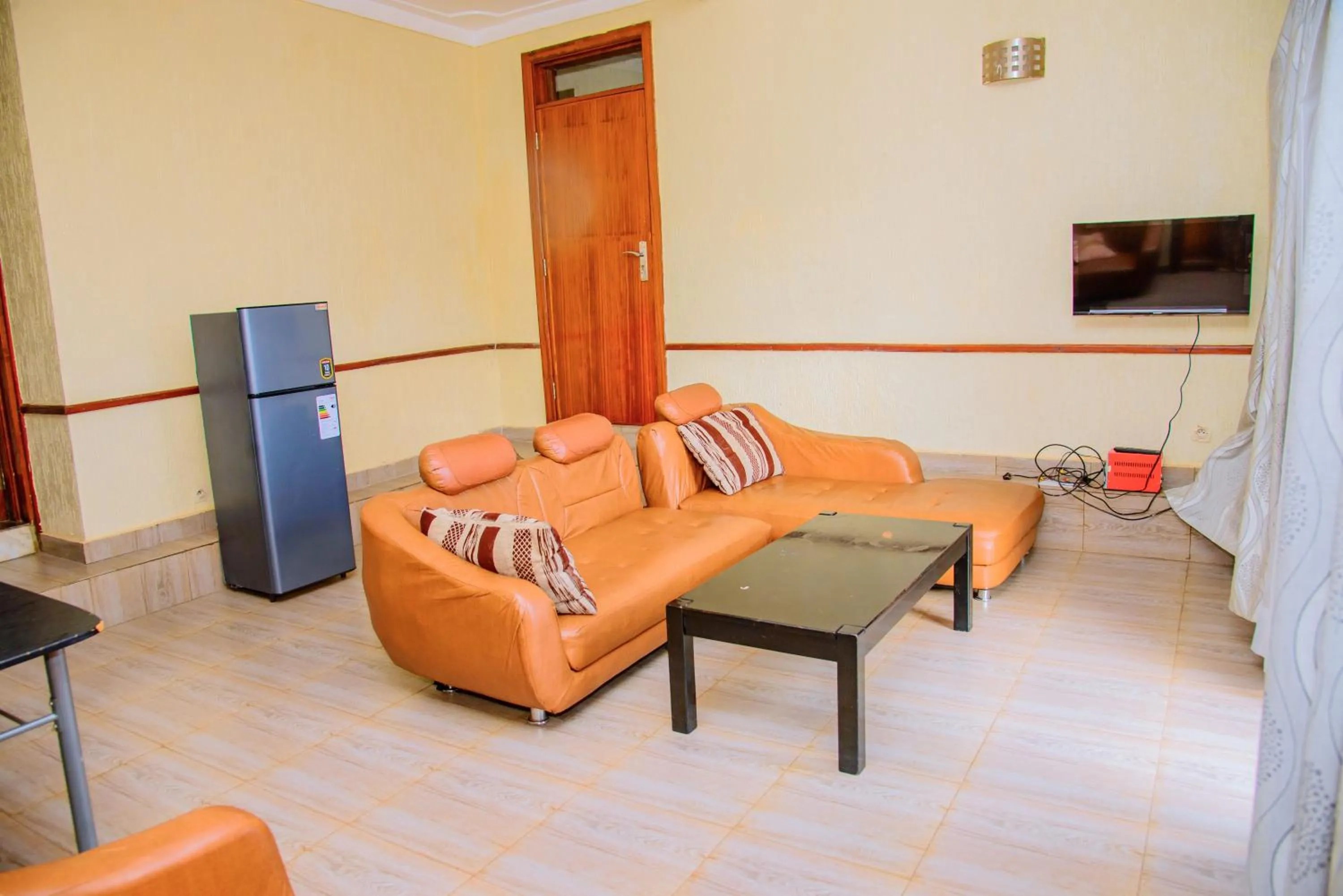 Diplomat Apartments
