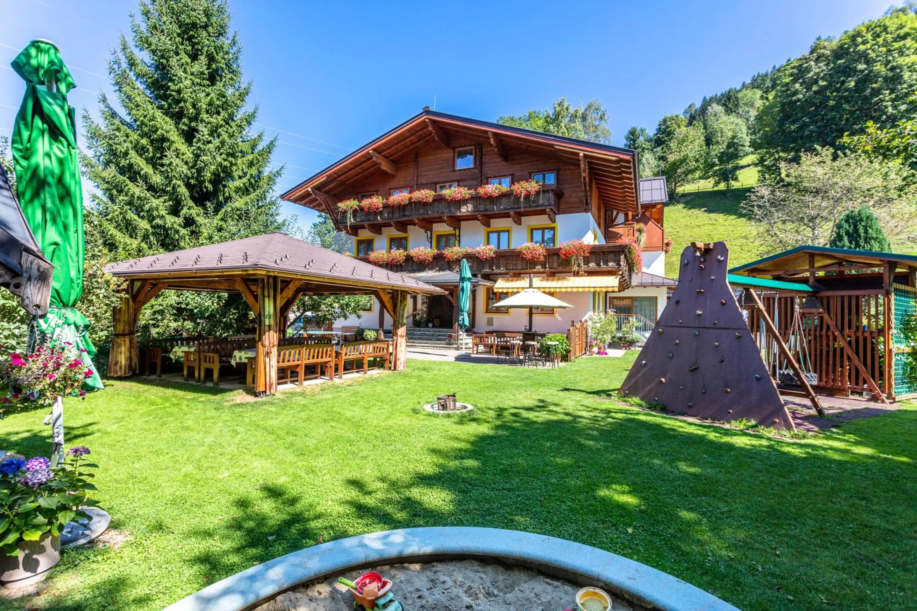 Hotel - Pension Ötzmooshof